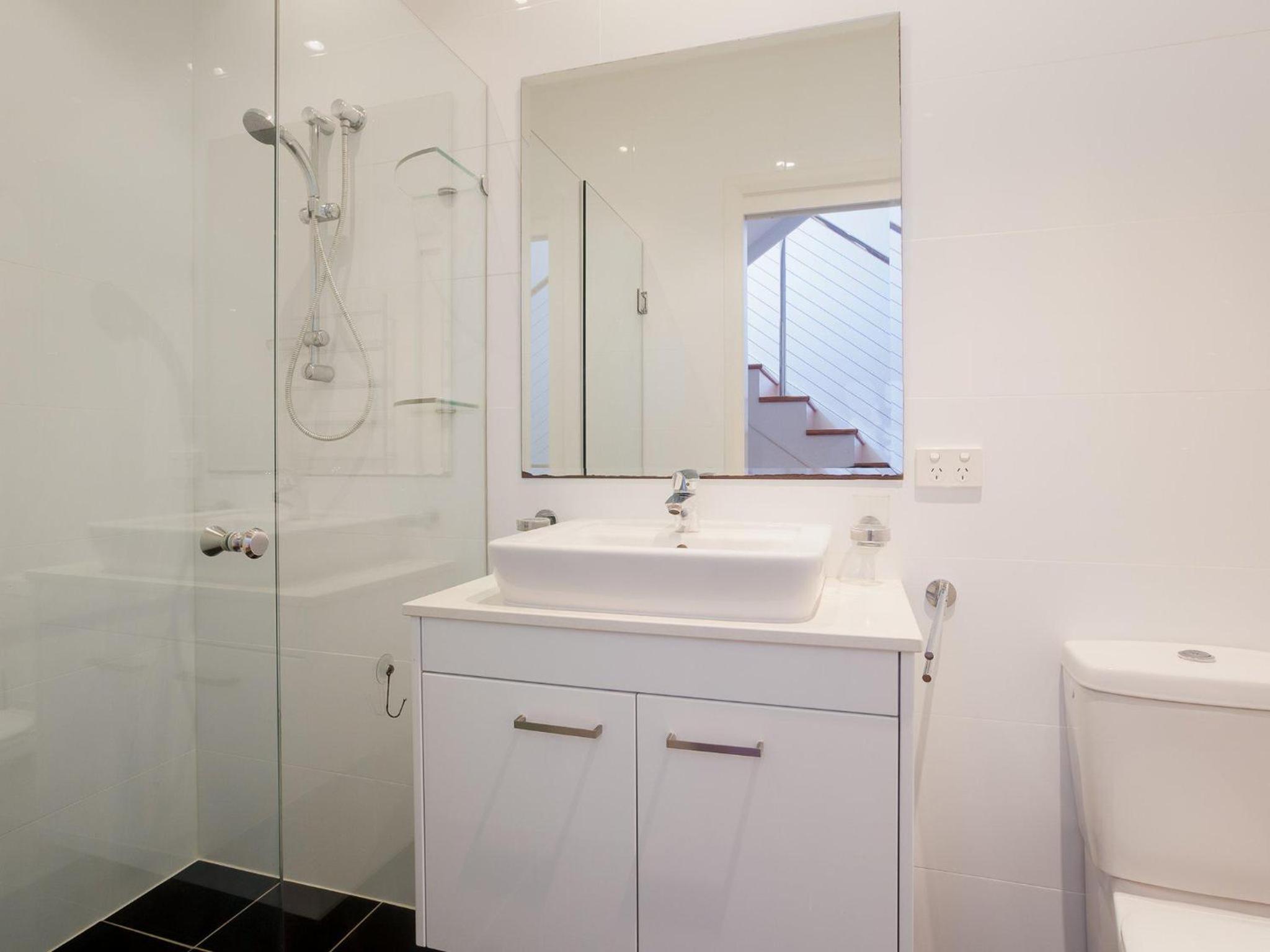 7a Judith Street stunning duplex with ducted air conditioning