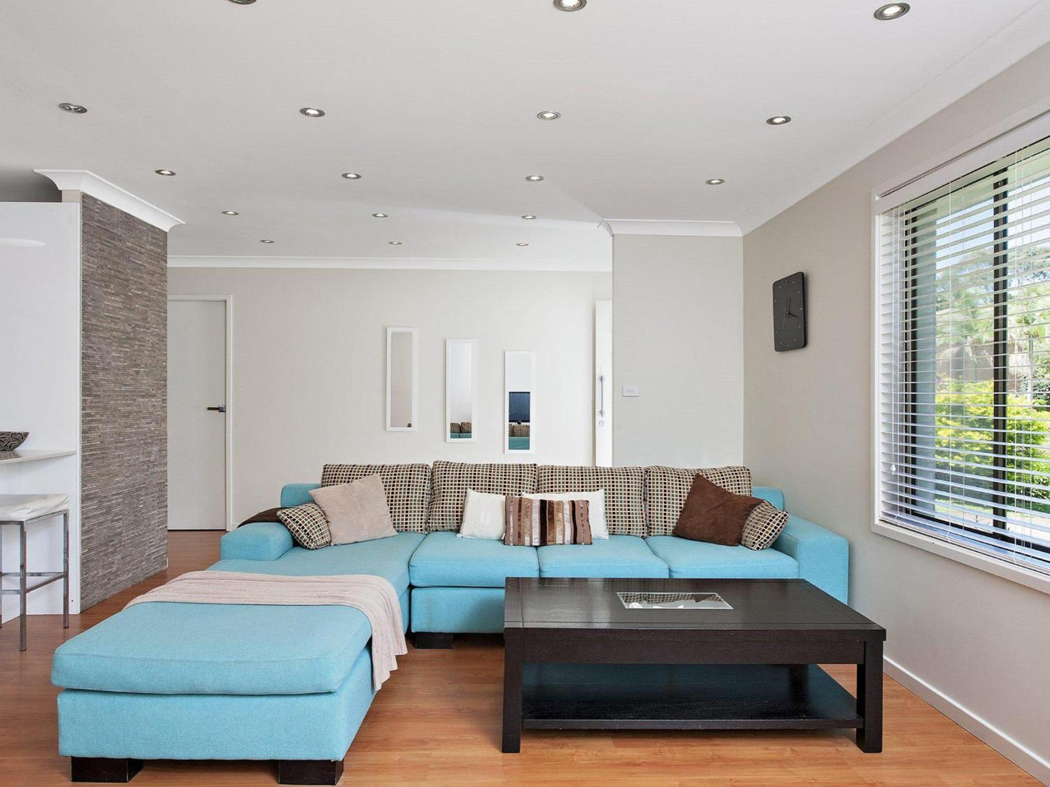 Beach House 8 Mistral Close large house with aircon