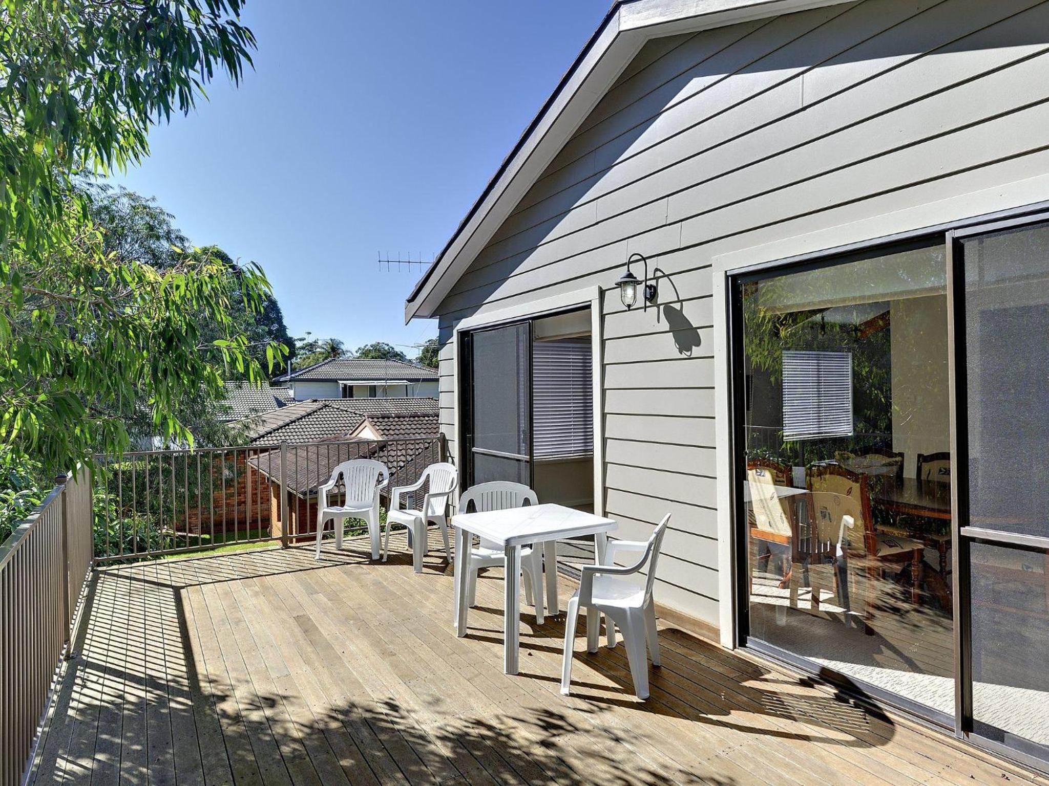 Beach House 8 Mistral Close large house with aircon