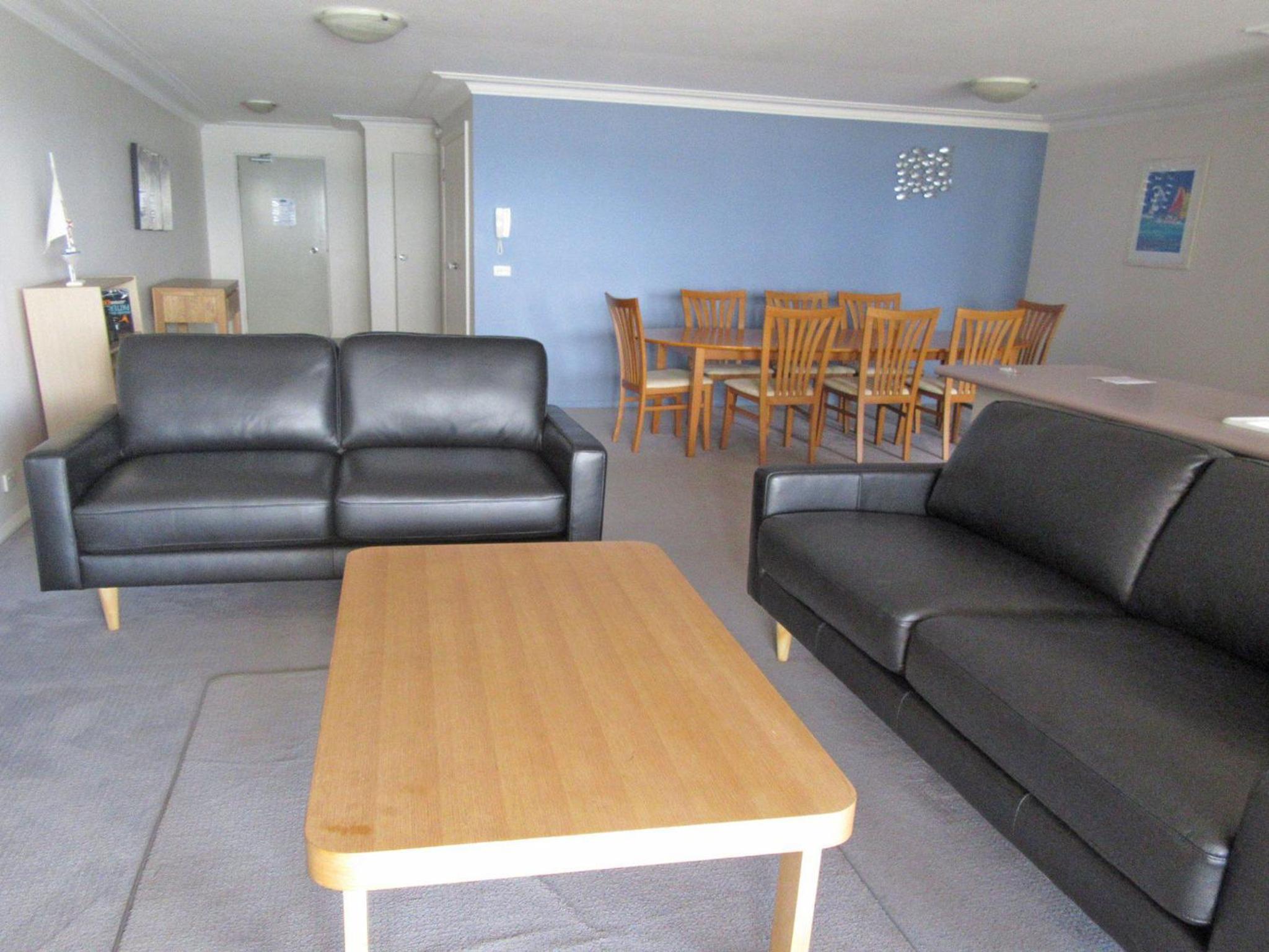Florentine, 7 11 Columbia Close - wifi, air conditioned unit with fantastic views of Little Beach