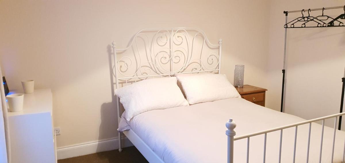 Ashford Vacations - Grace Apartments - Living Waters 2 - Property Image 2