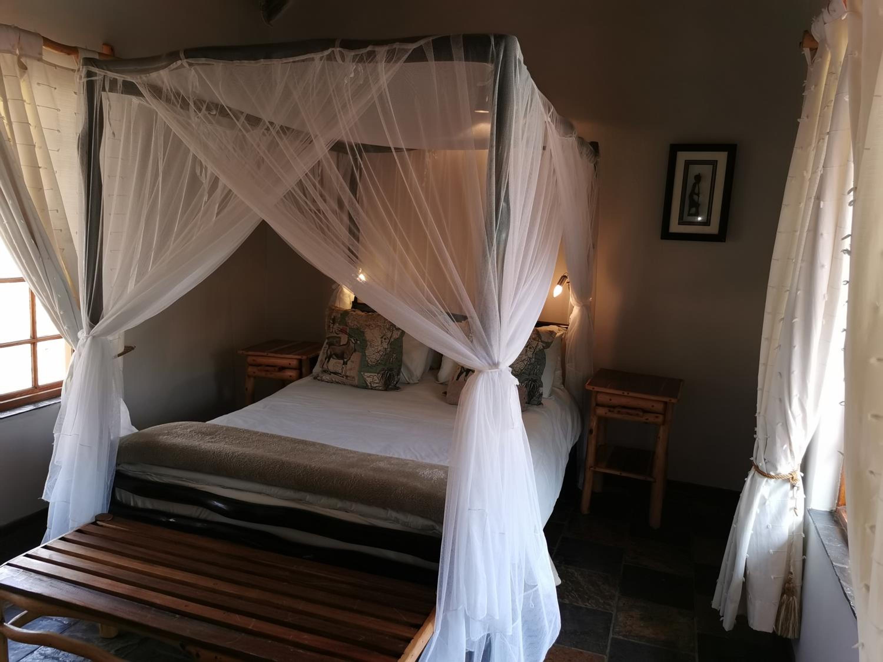Thornhill Safari Lodge