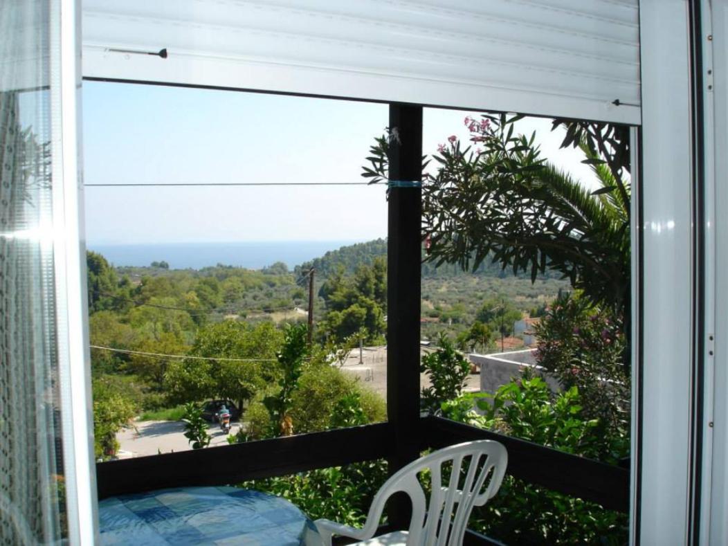 ilias appartements tsaprounis view 2