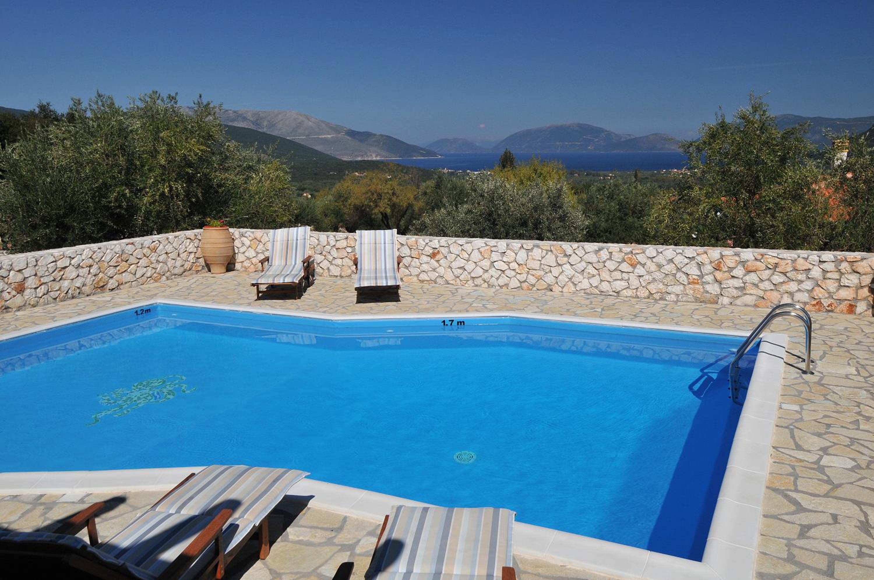 VILLA KOUTSOYPIA STONE HOUSE view 3