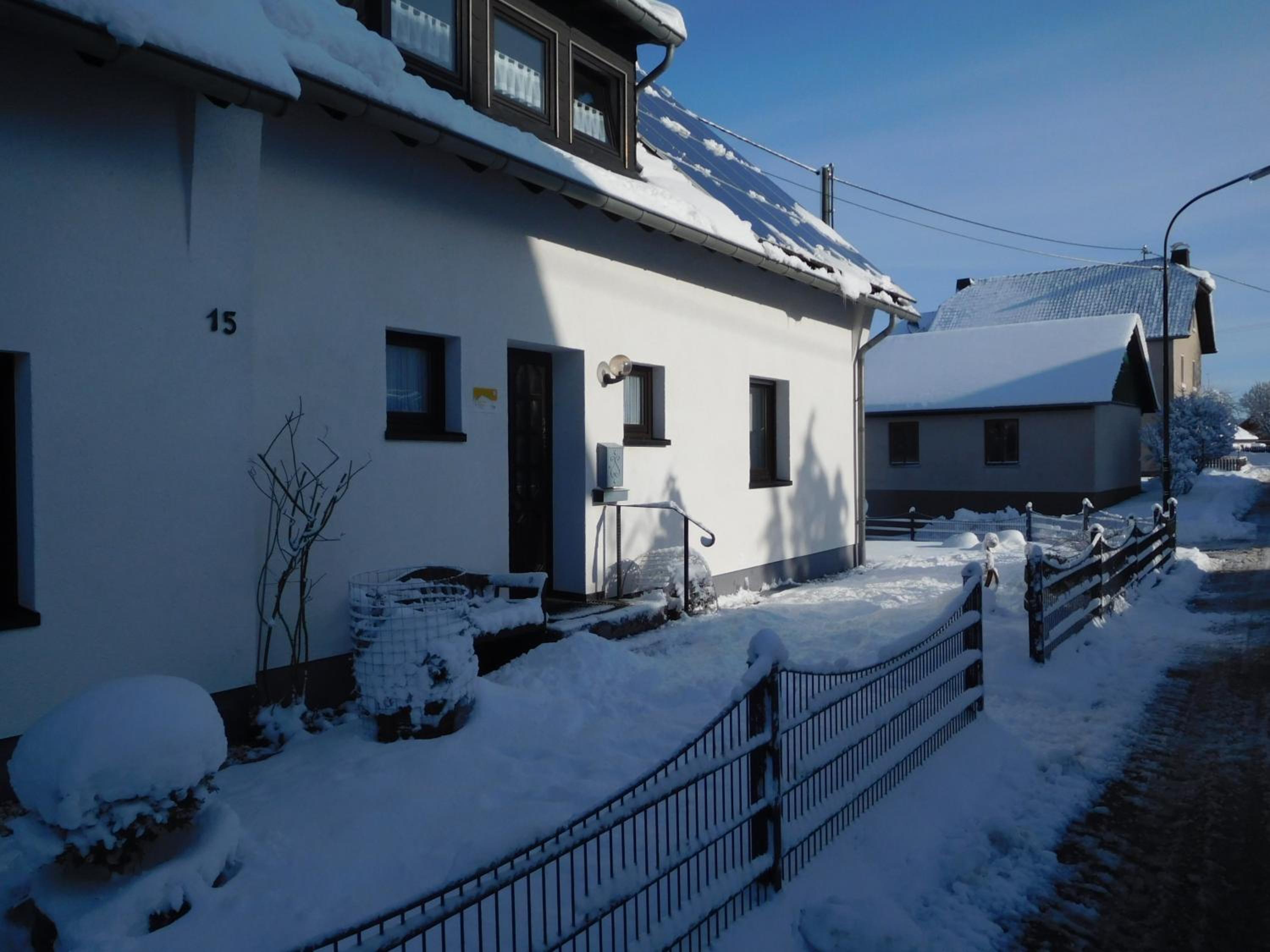 Ferienwohnung Charly view 3