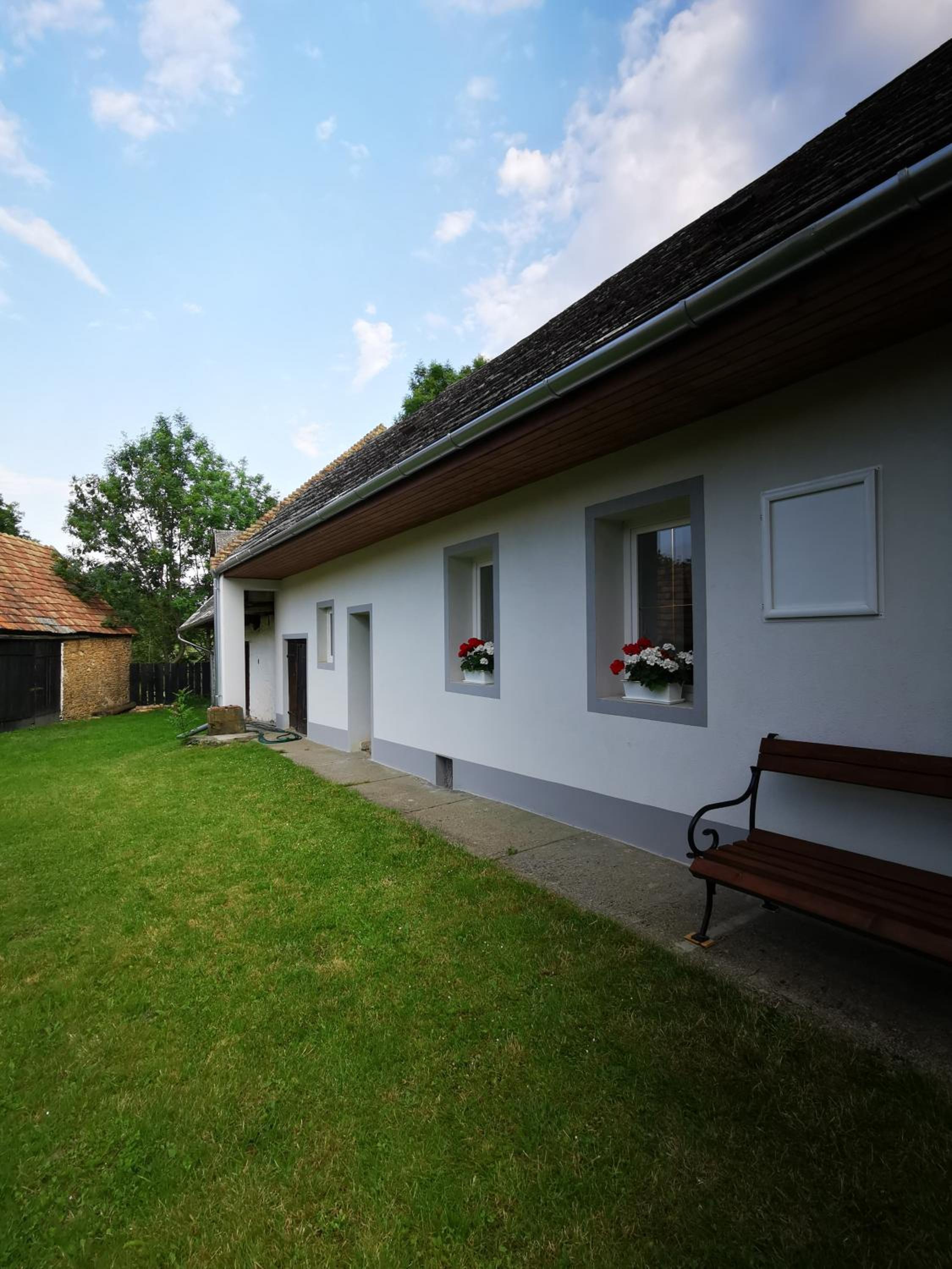 Photo 29