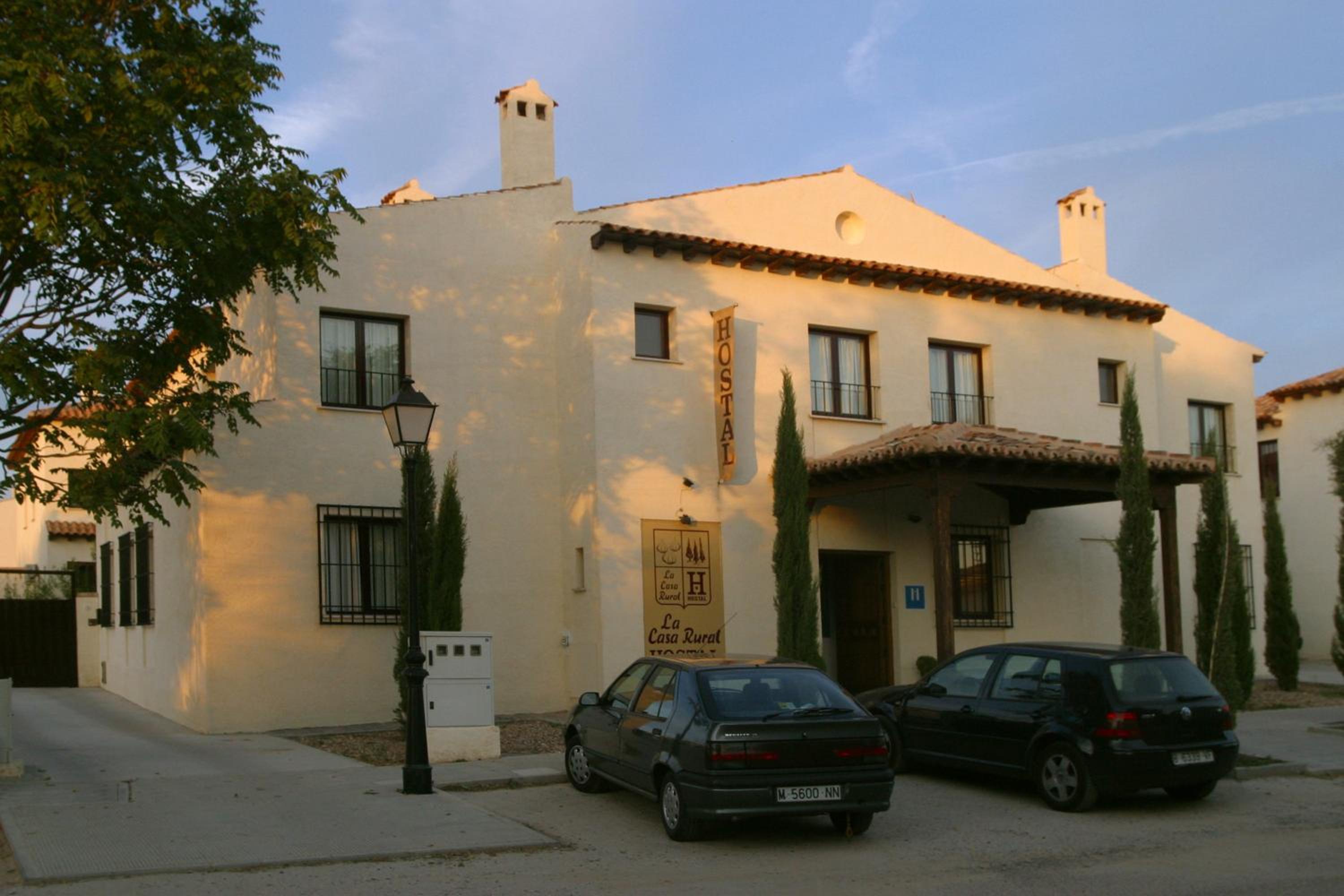 Hotel y apartamentos La Casa Rural