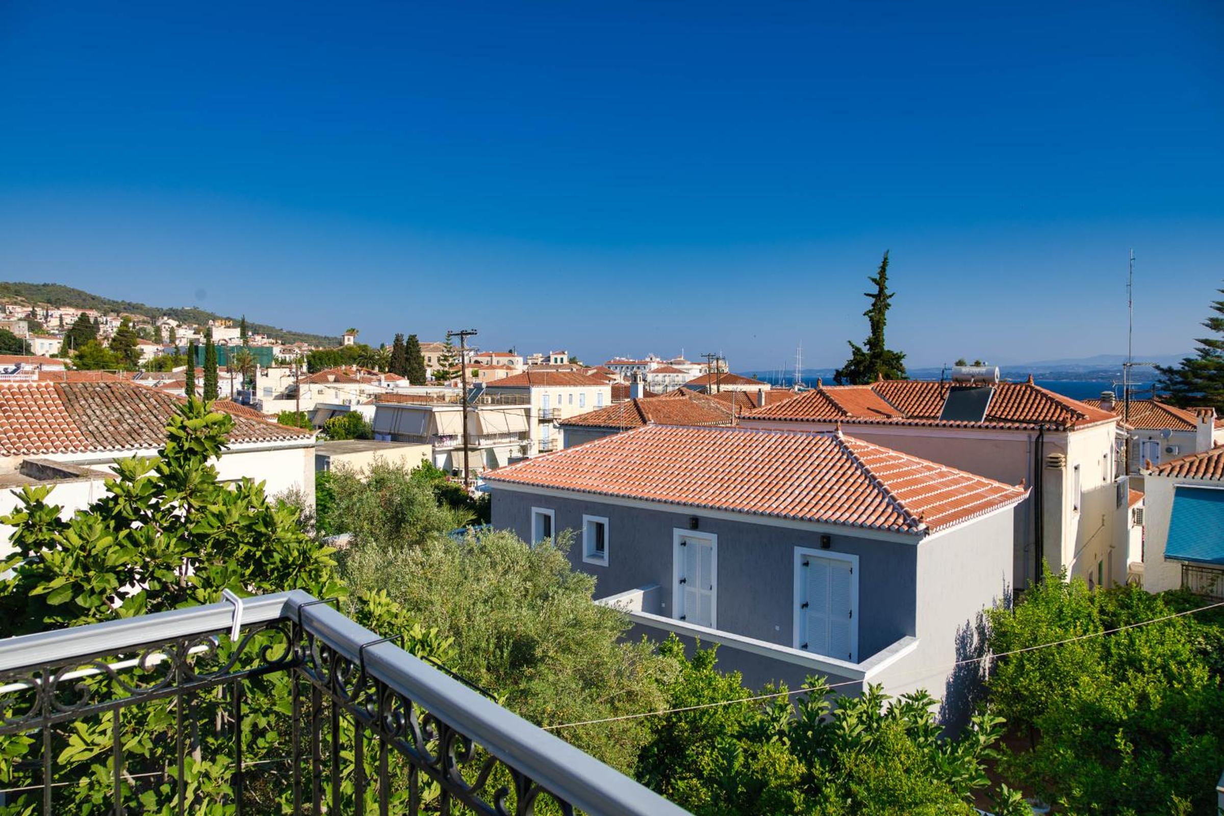 Argonaftis Spetses view 3