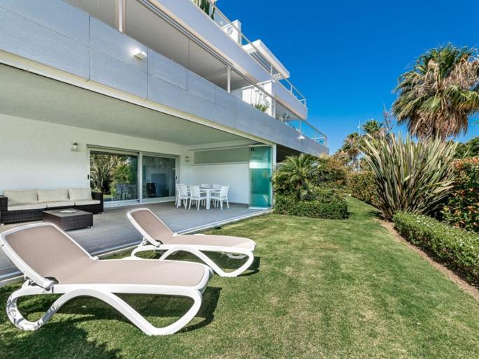 Marbella Vacations - Lujoso apartamento con piscina comunitaria en la Costa del Sol - Property Image 15