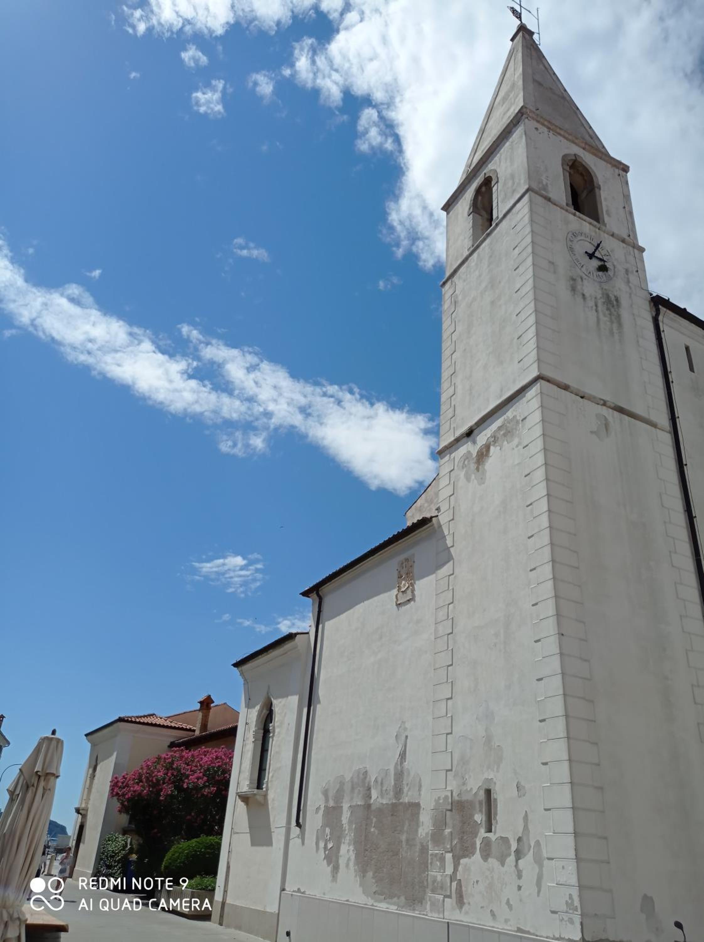 Photo 33