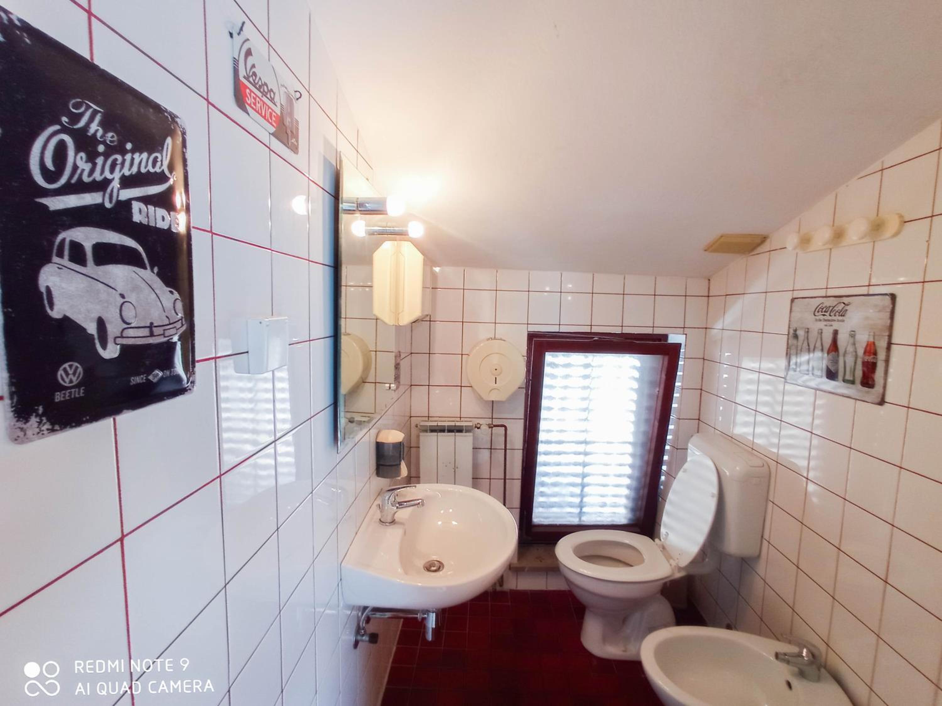 Photo 30