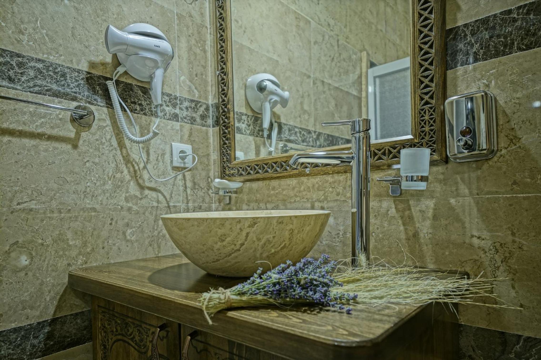 Goreme Valley Cave House becomes Goreme Valley Mağara Evi. - Image 100