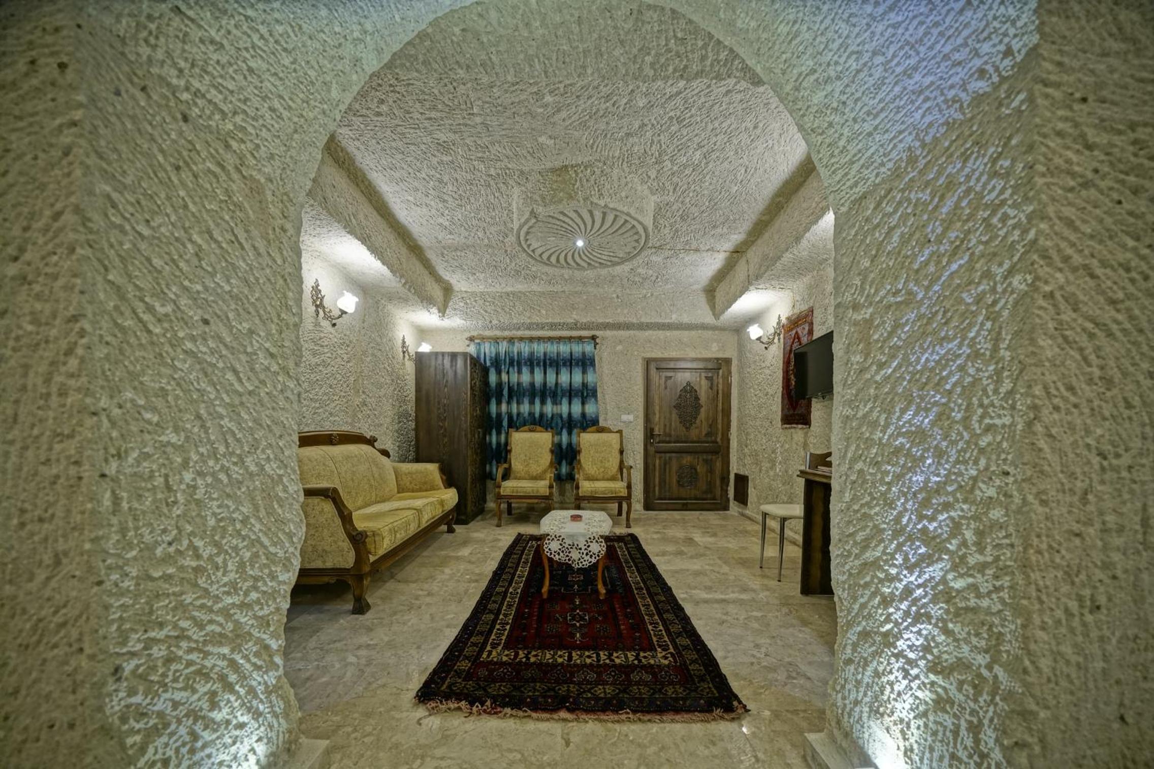 Goreme Valley Cave House becomes Goreme Valley Mağara Evi. - Image 99