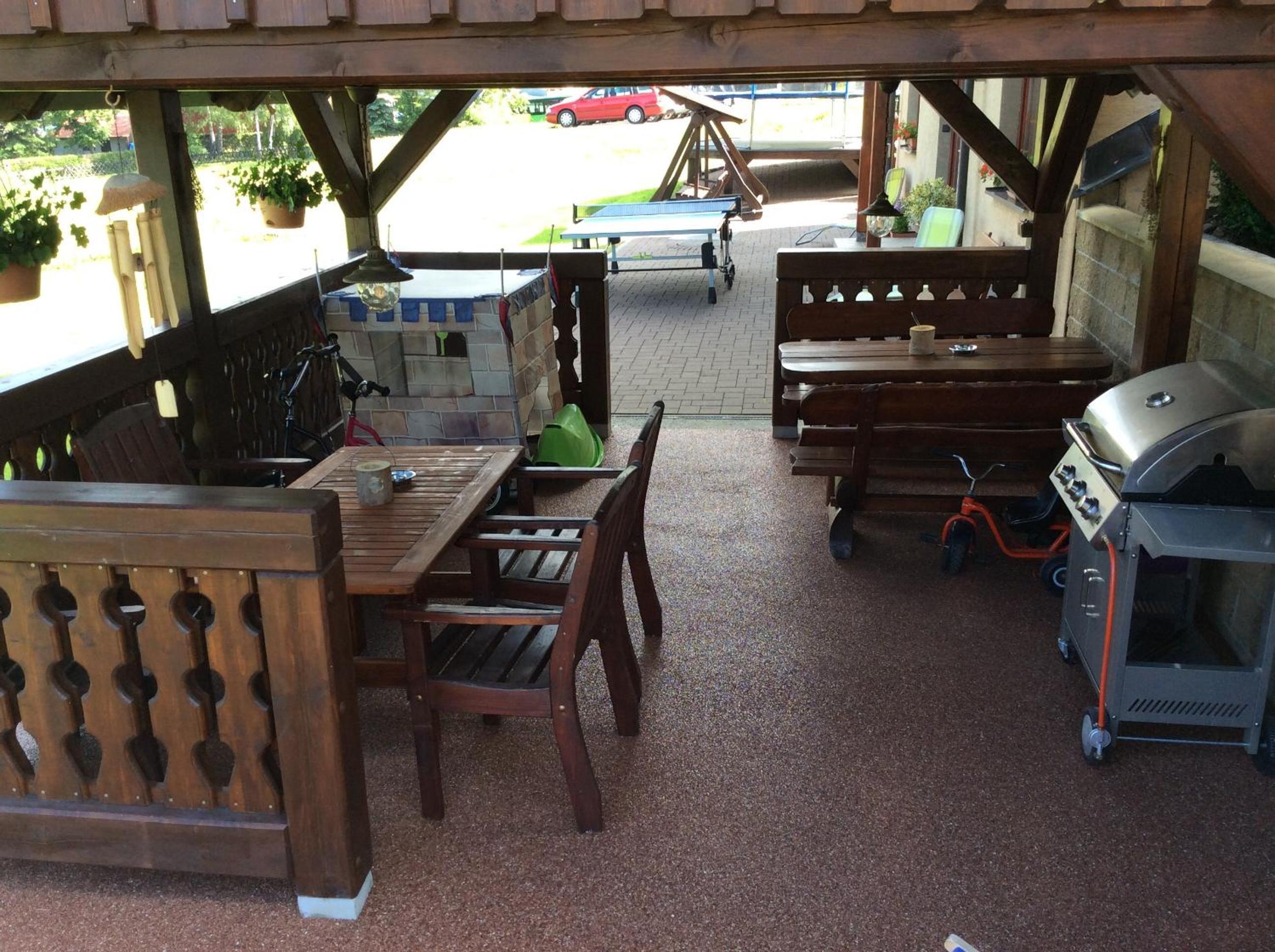 Photo 18
