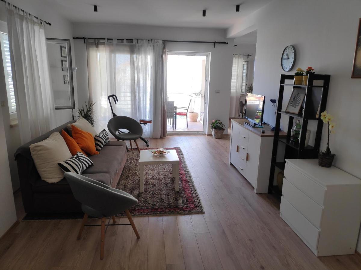 Apartments Romano