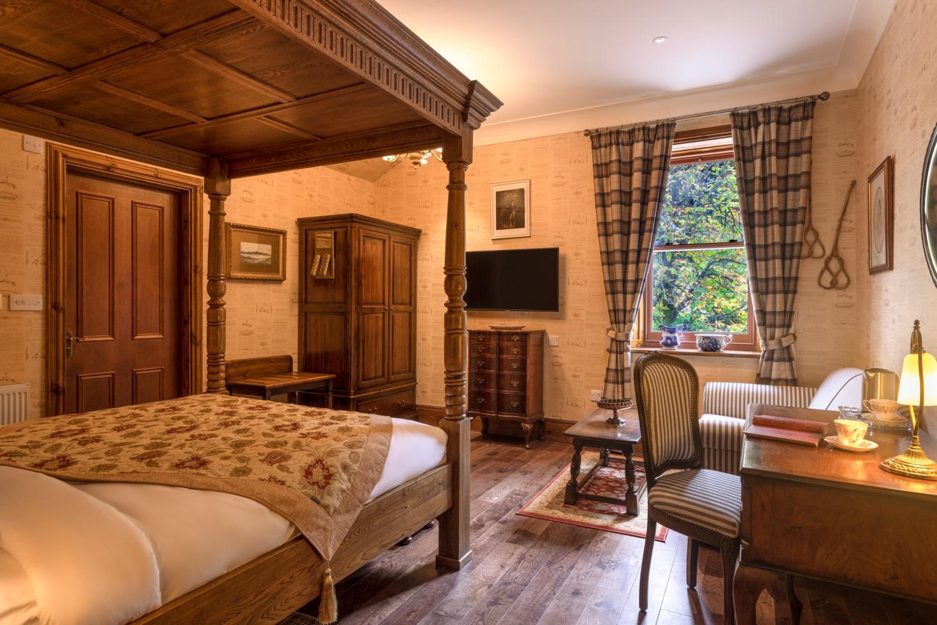 The Whispering Pine Lodge