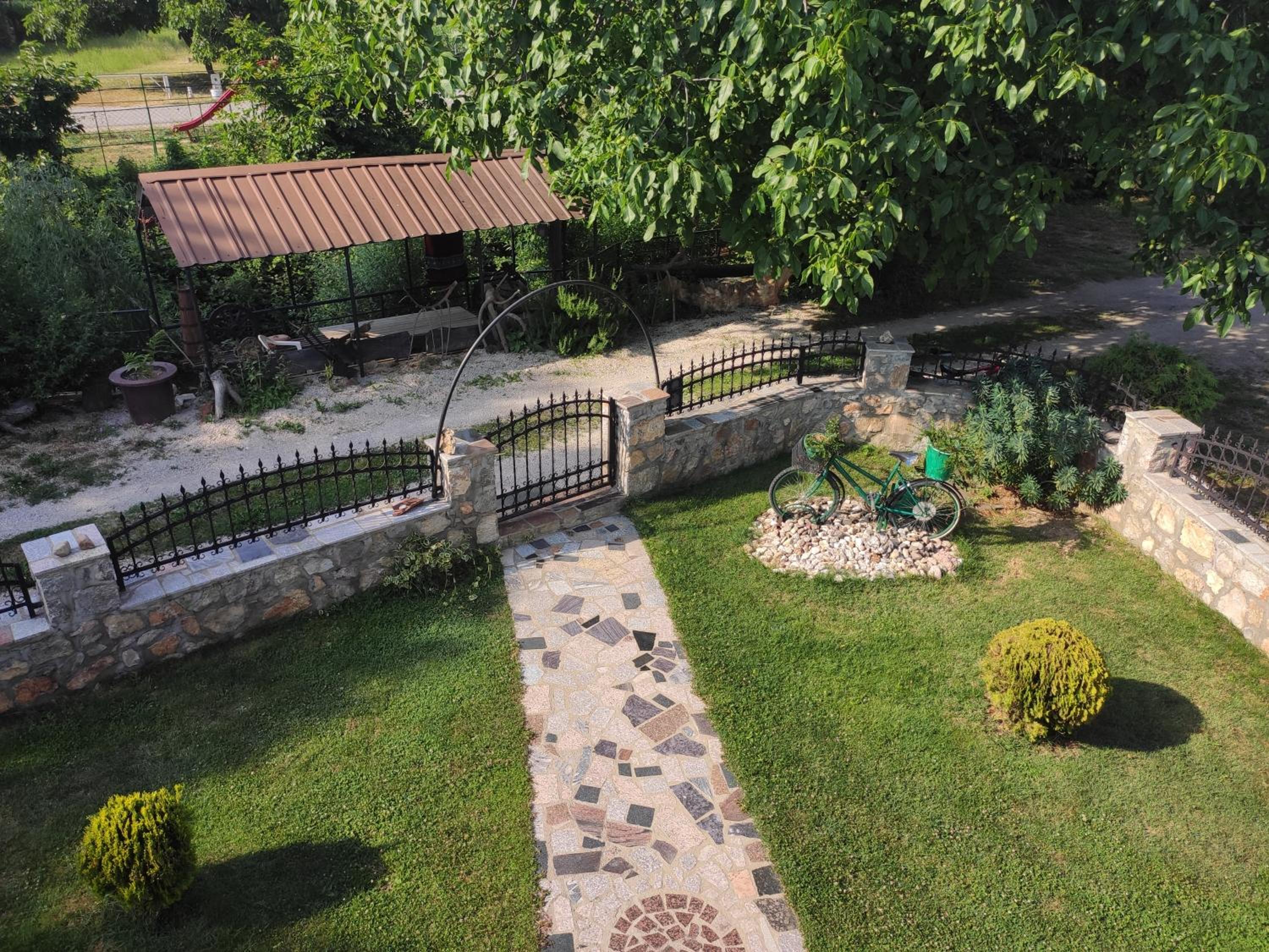 Photo 22