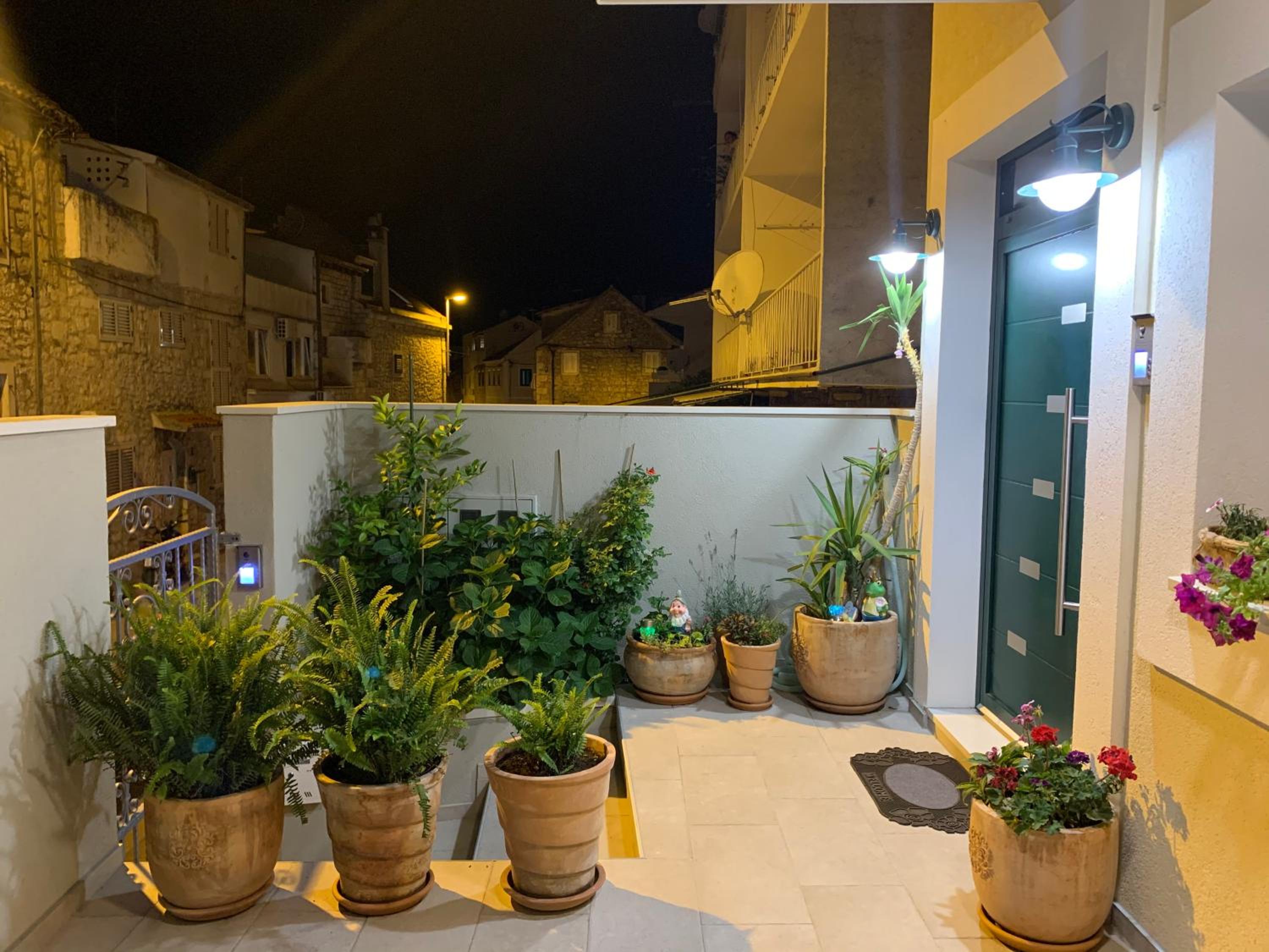 Apartman Onavi