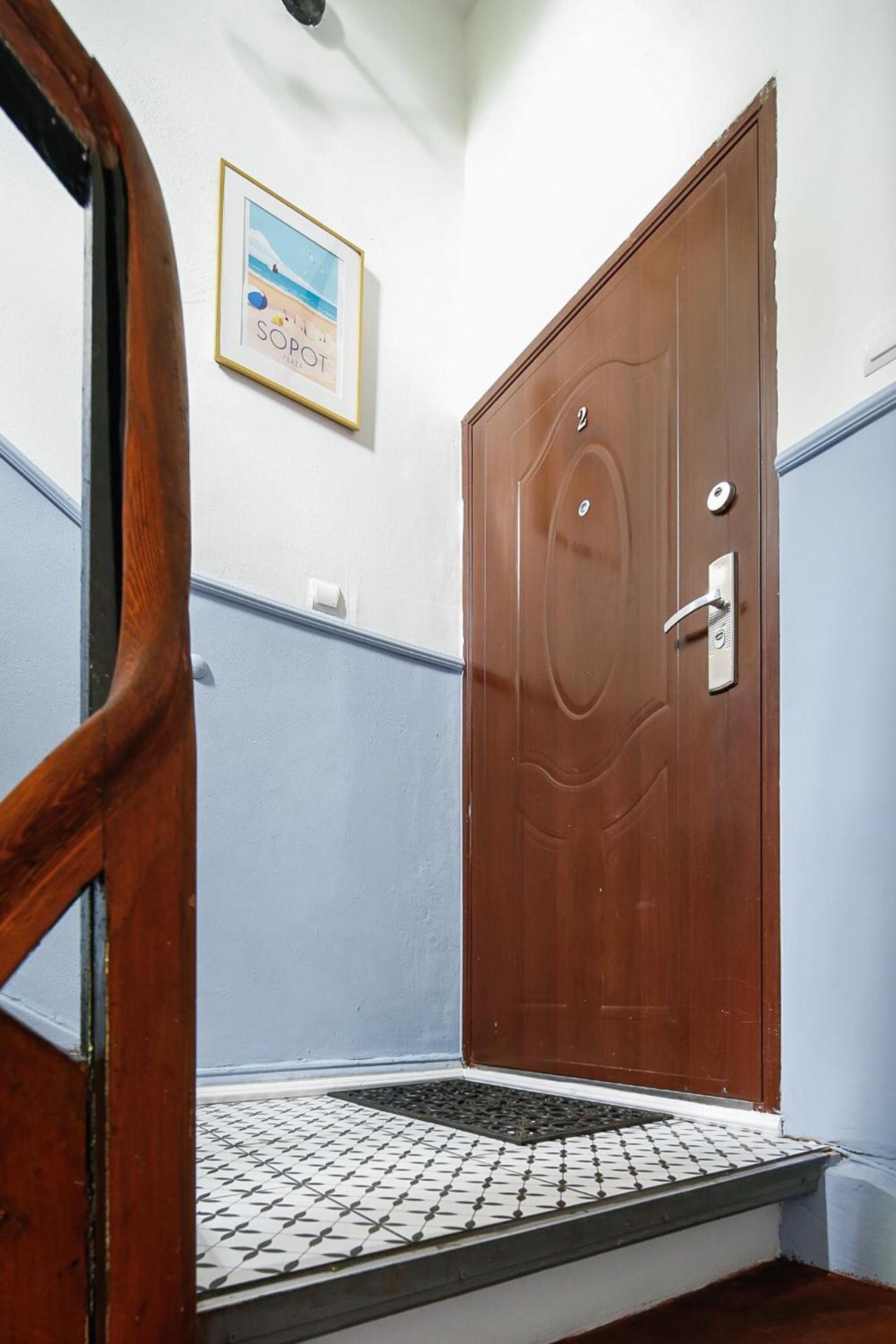 Gustowny Apartament Victus z 2 Sypialniami by Noclegi Renters view 4