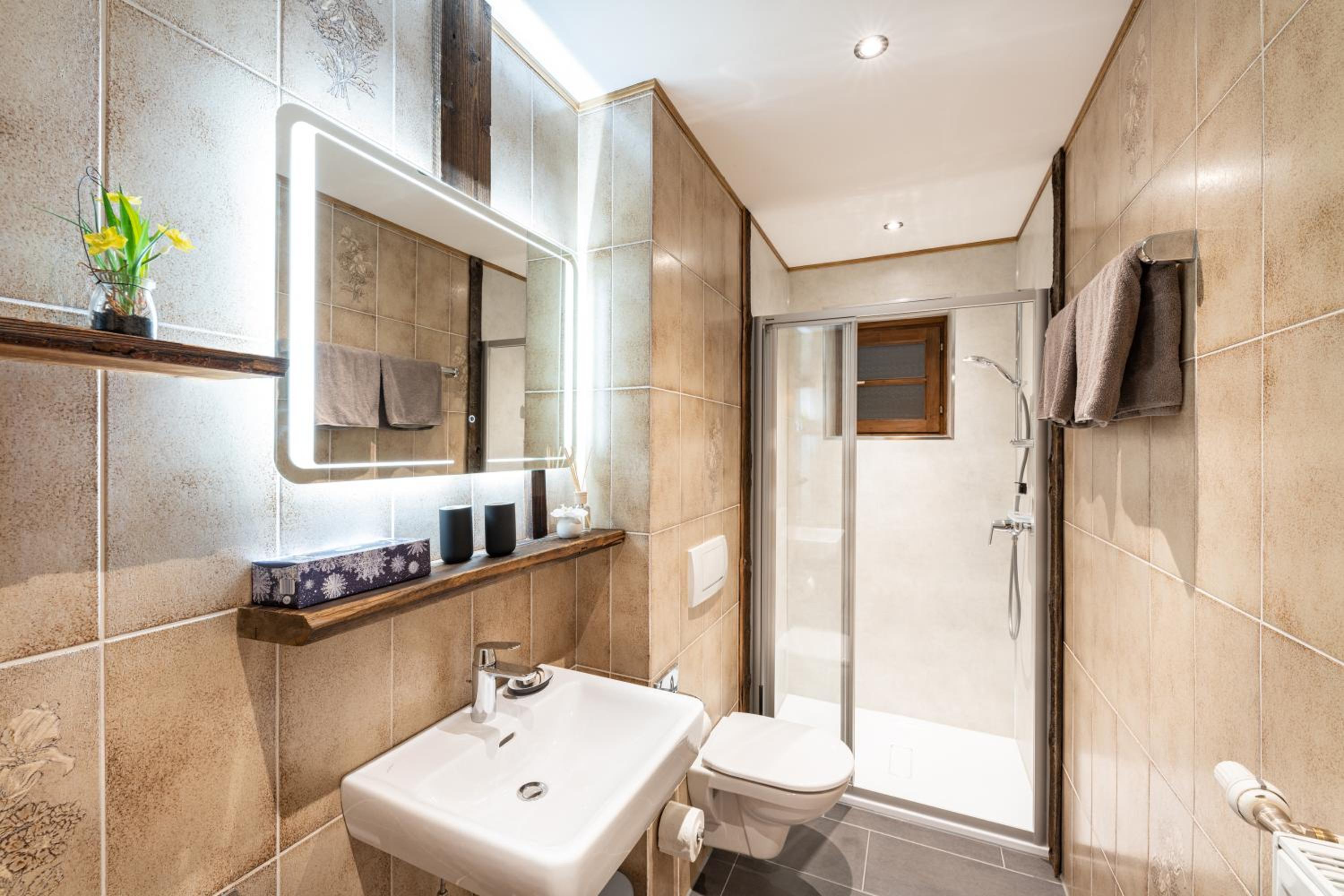 LUXURY Biochalet Charles