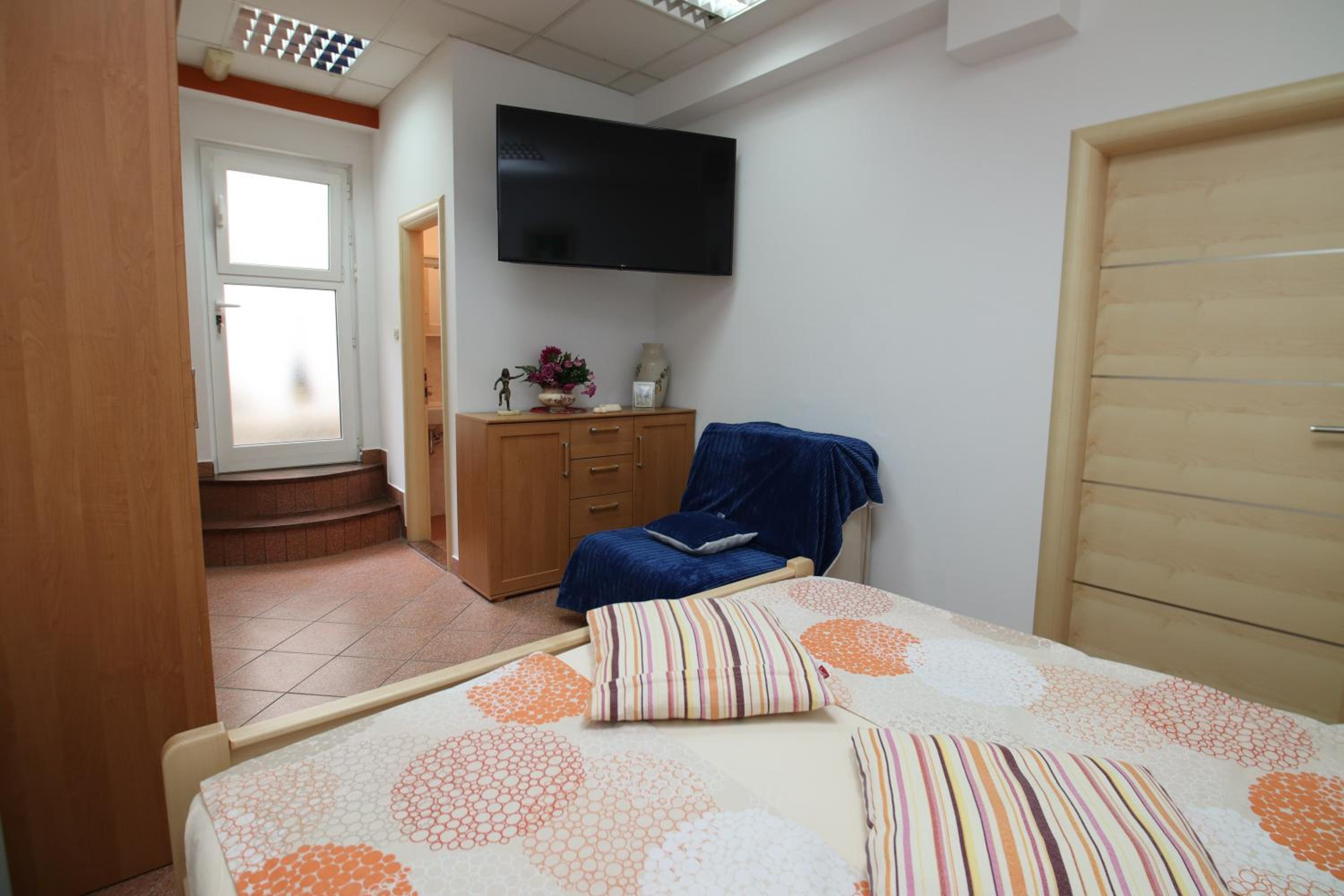 Apartments Villa Split Podstrana view 4