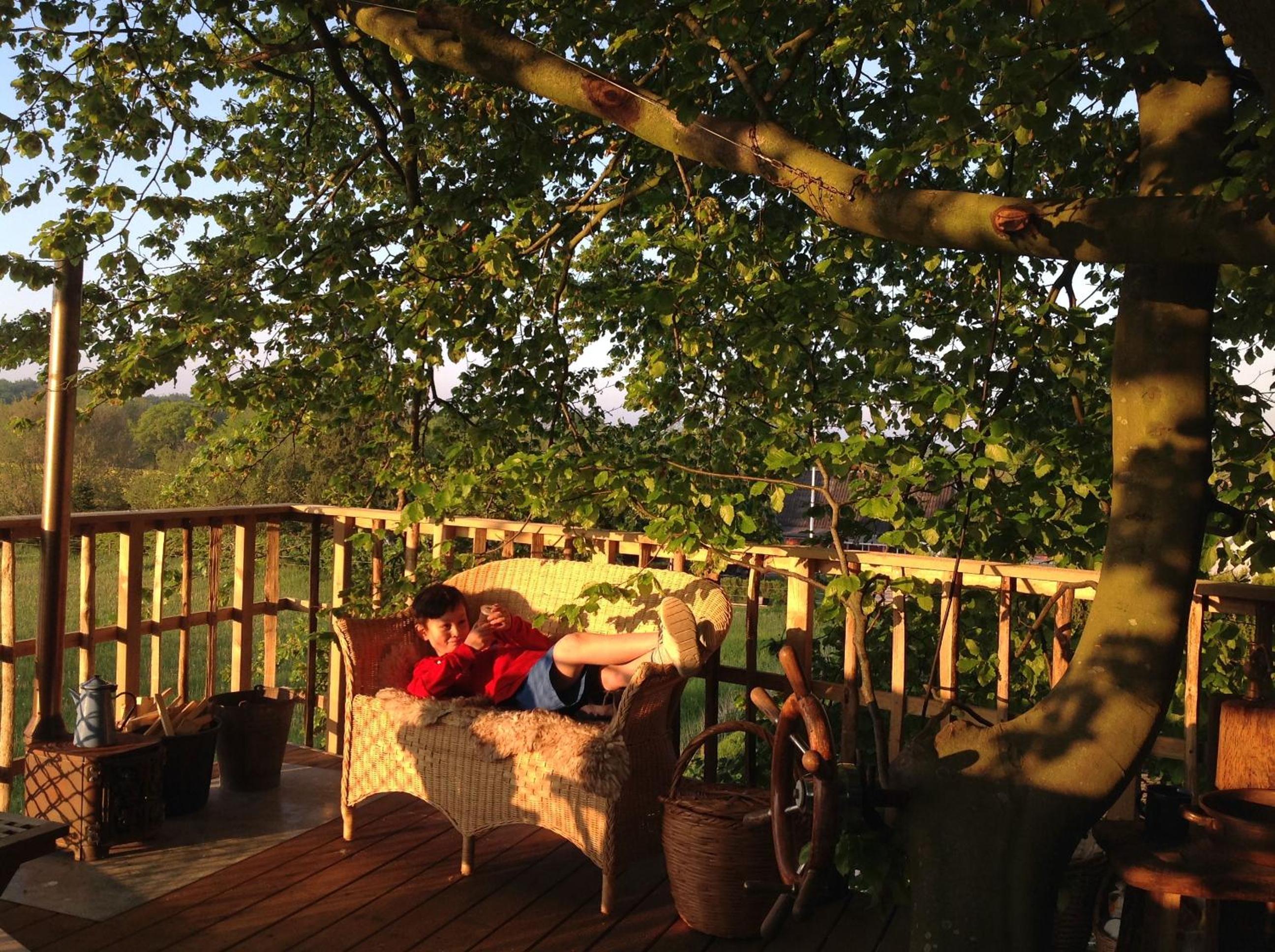 Treehouse escape