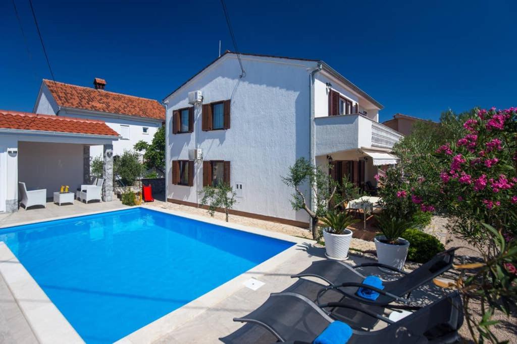 ADRIA-Holiday House with a private pool in Krk view 5