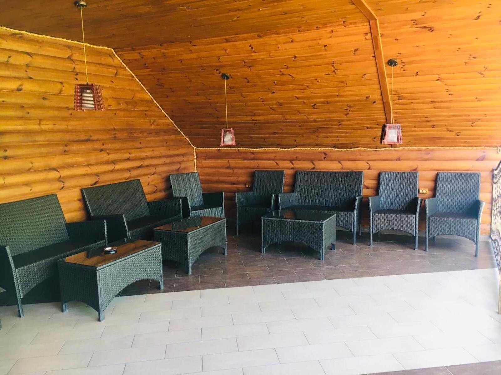 Пансіонат Маленька Квітка Kis Virág Panzió