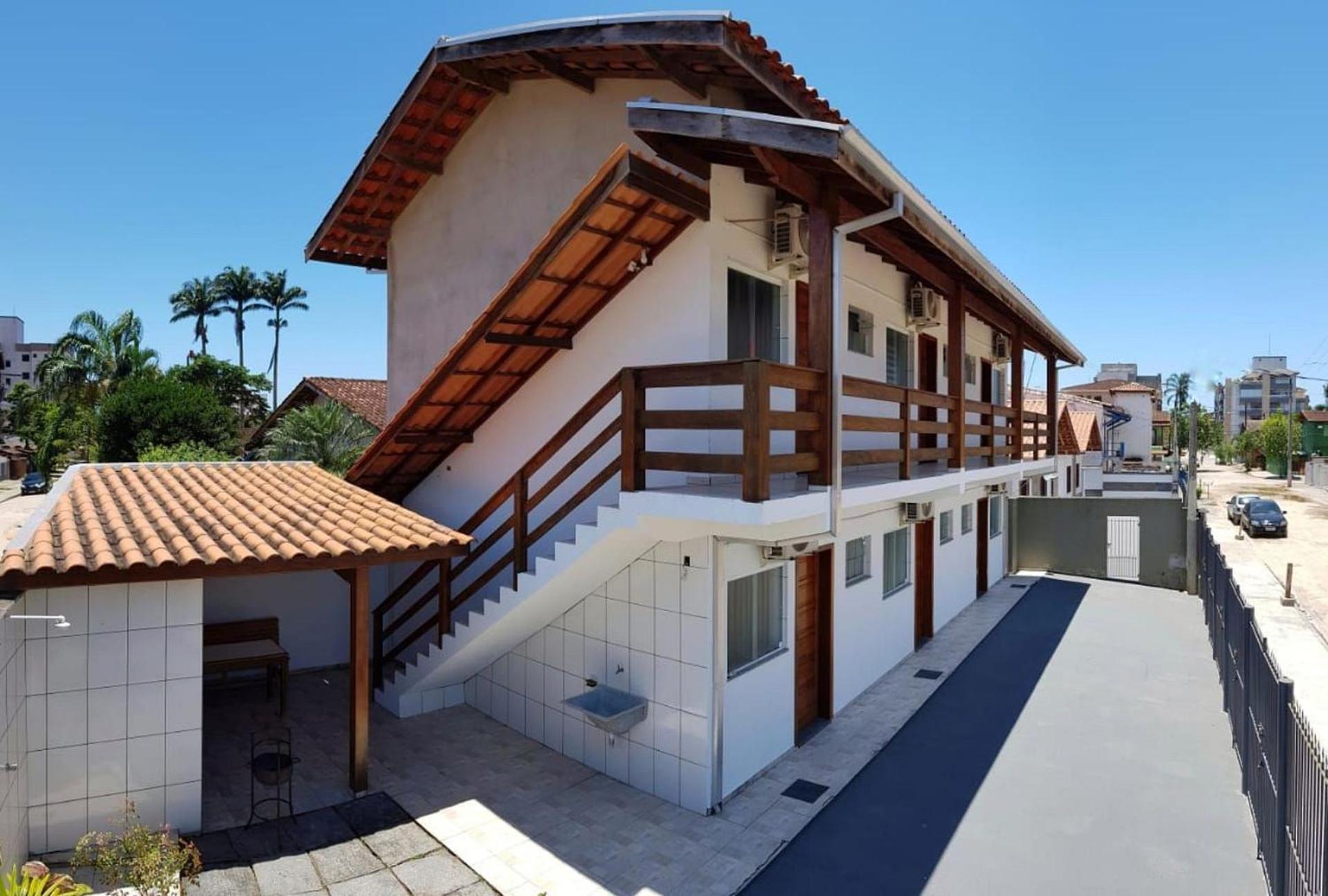 Suítes Canoas Ubatuba
