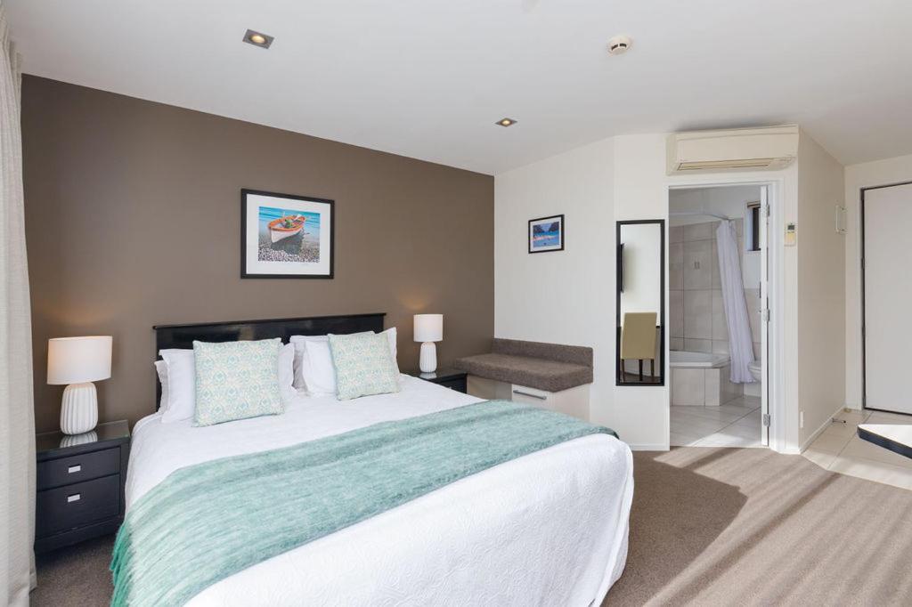 Palazzo Motor Lodge view 2