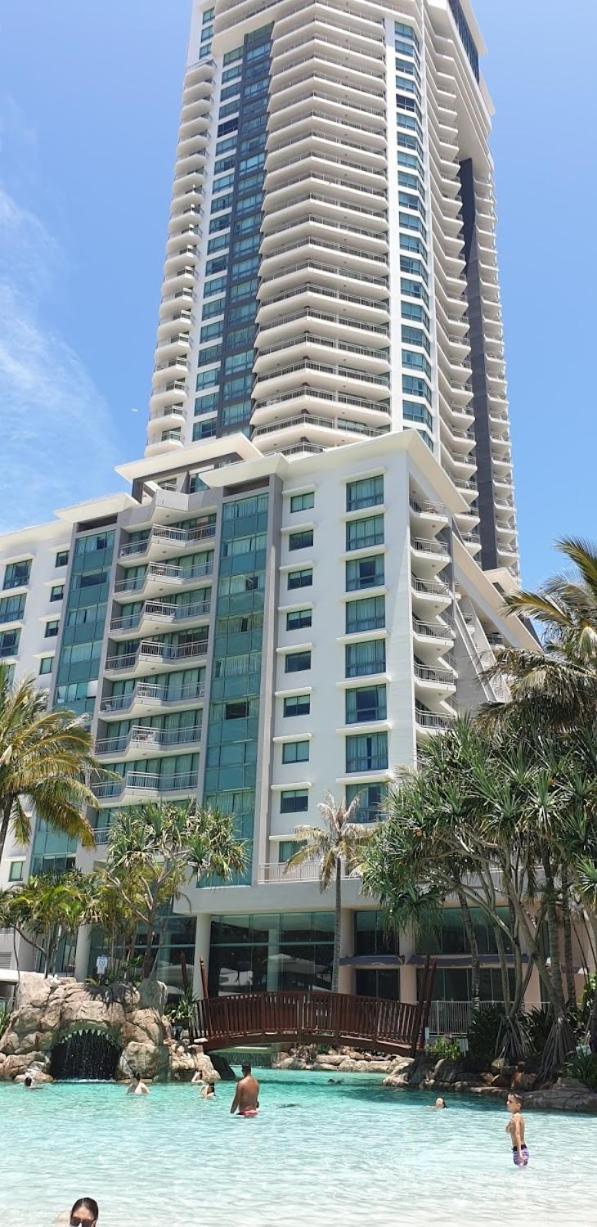 Hotel Crown Towers Resort Private Apartments - Image 1
