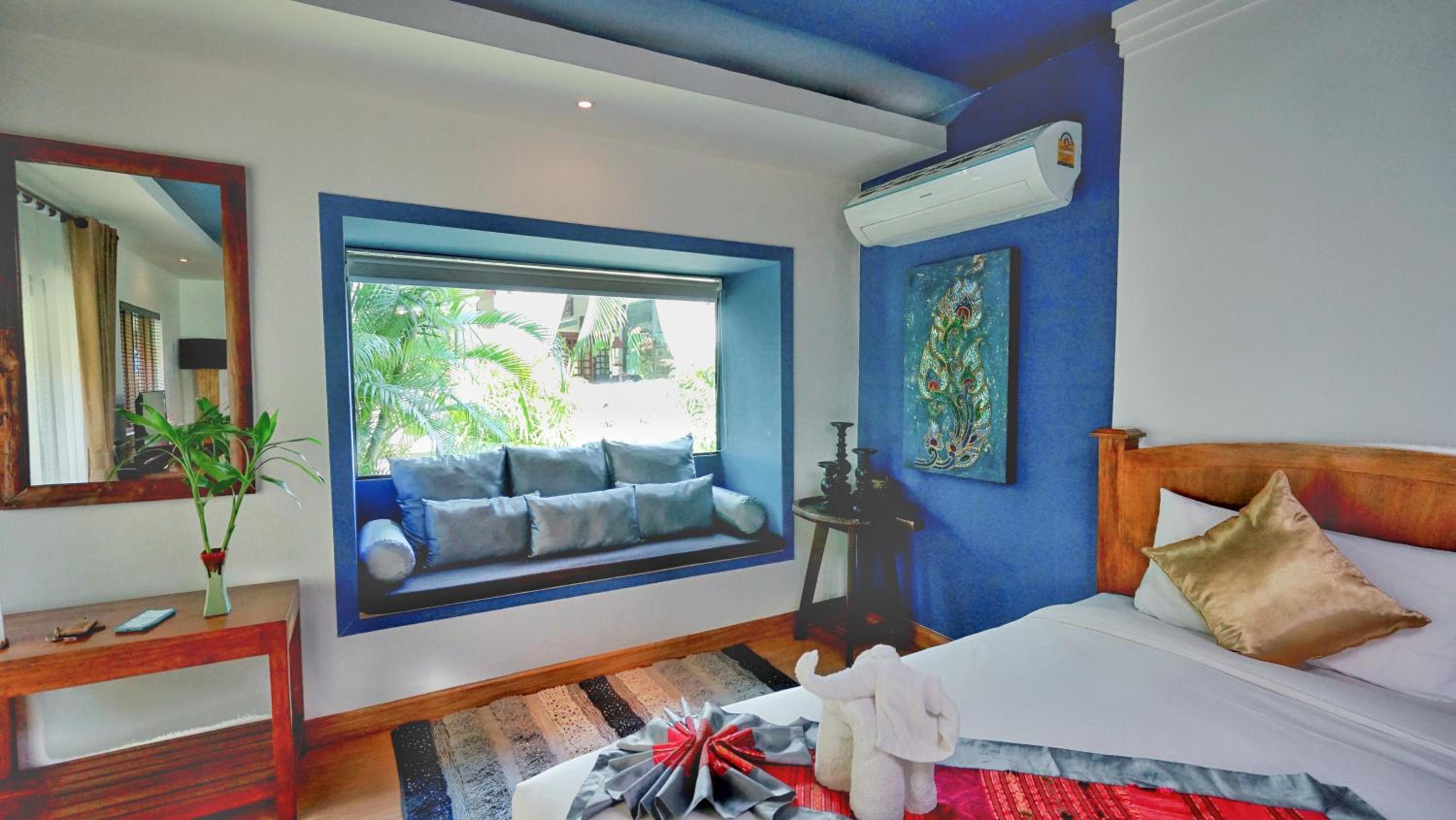 E-outfitting Boutique Chiang Mai