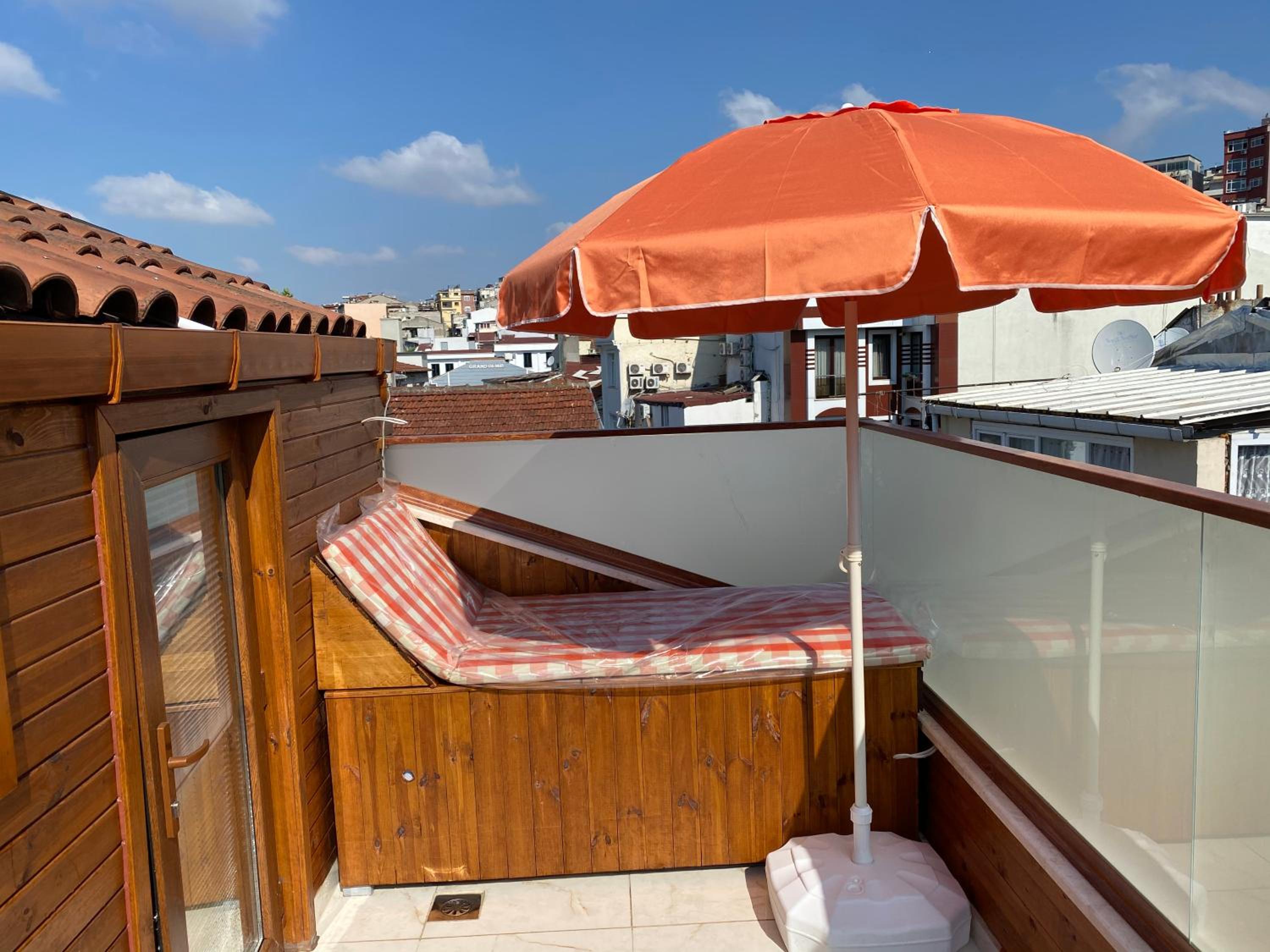 Wonder Wood Otel - Image 53