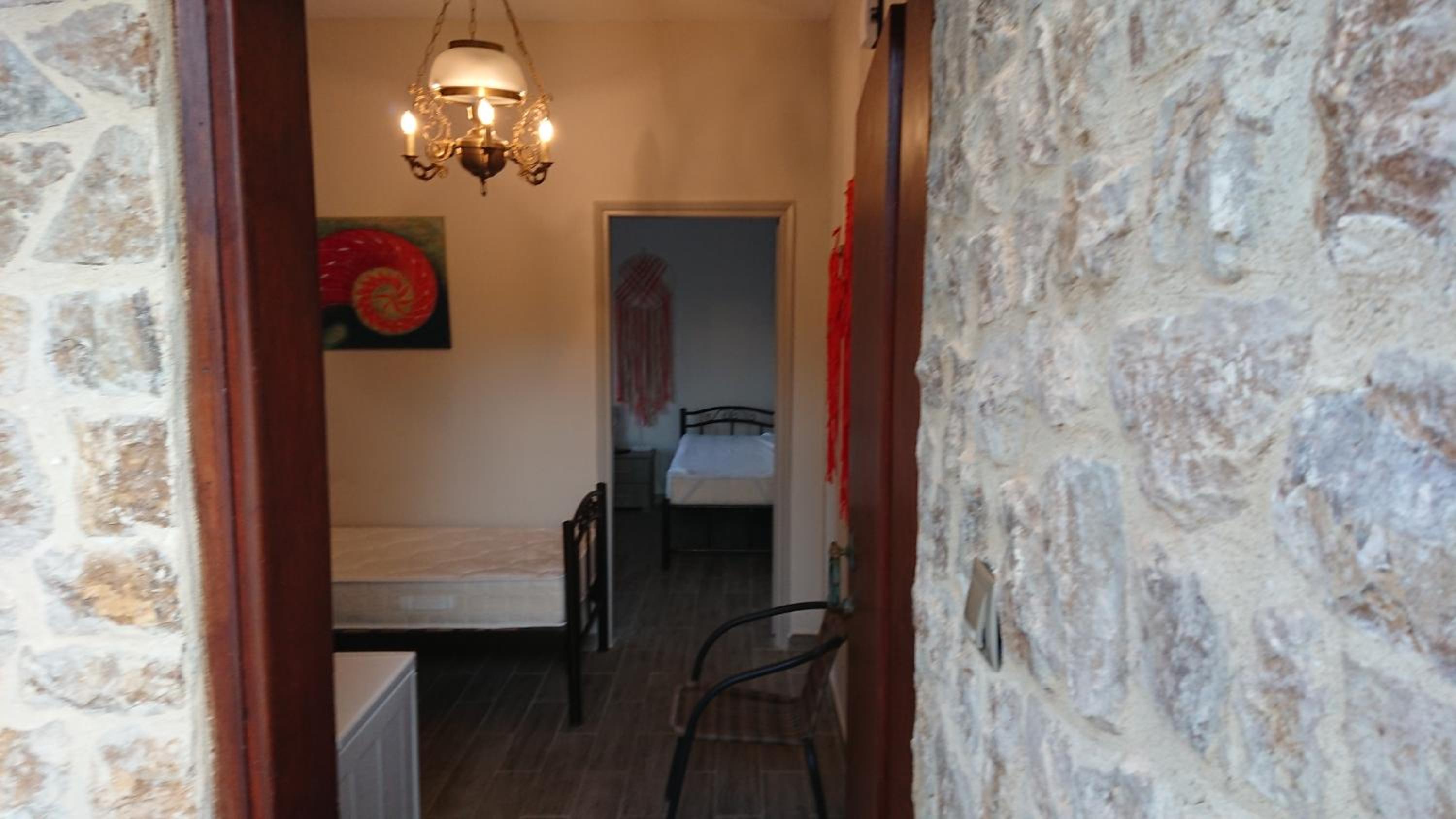 Photo 48
