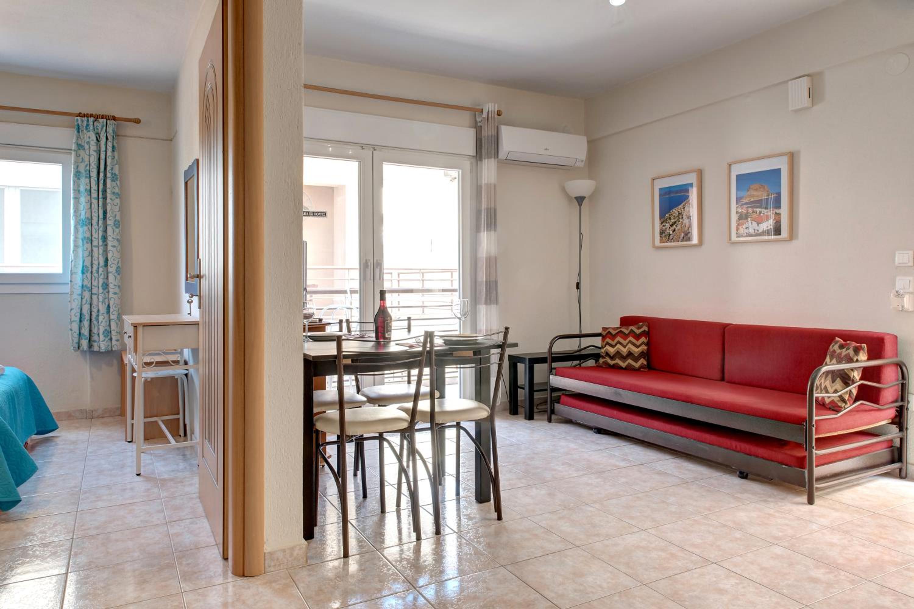 Achilleas Apartments