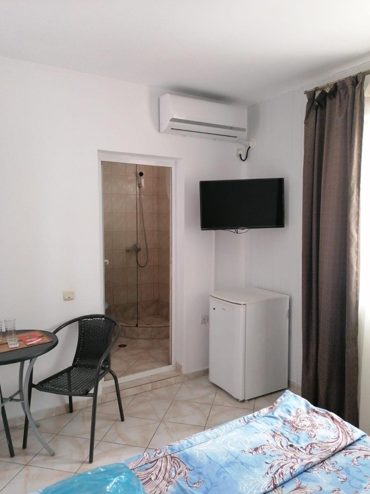 Photo 47