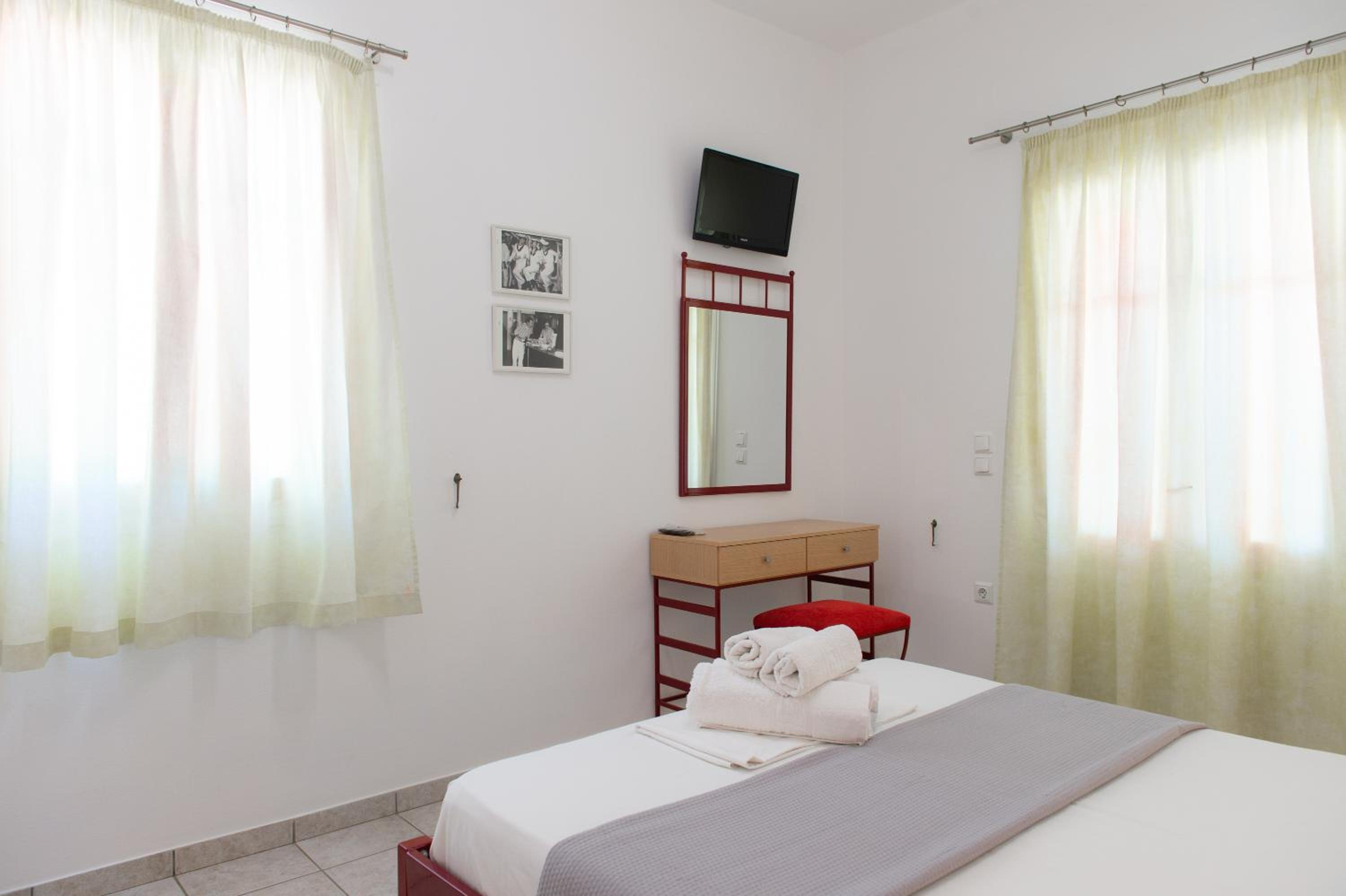 Morpheas Accommodation Sifnos
