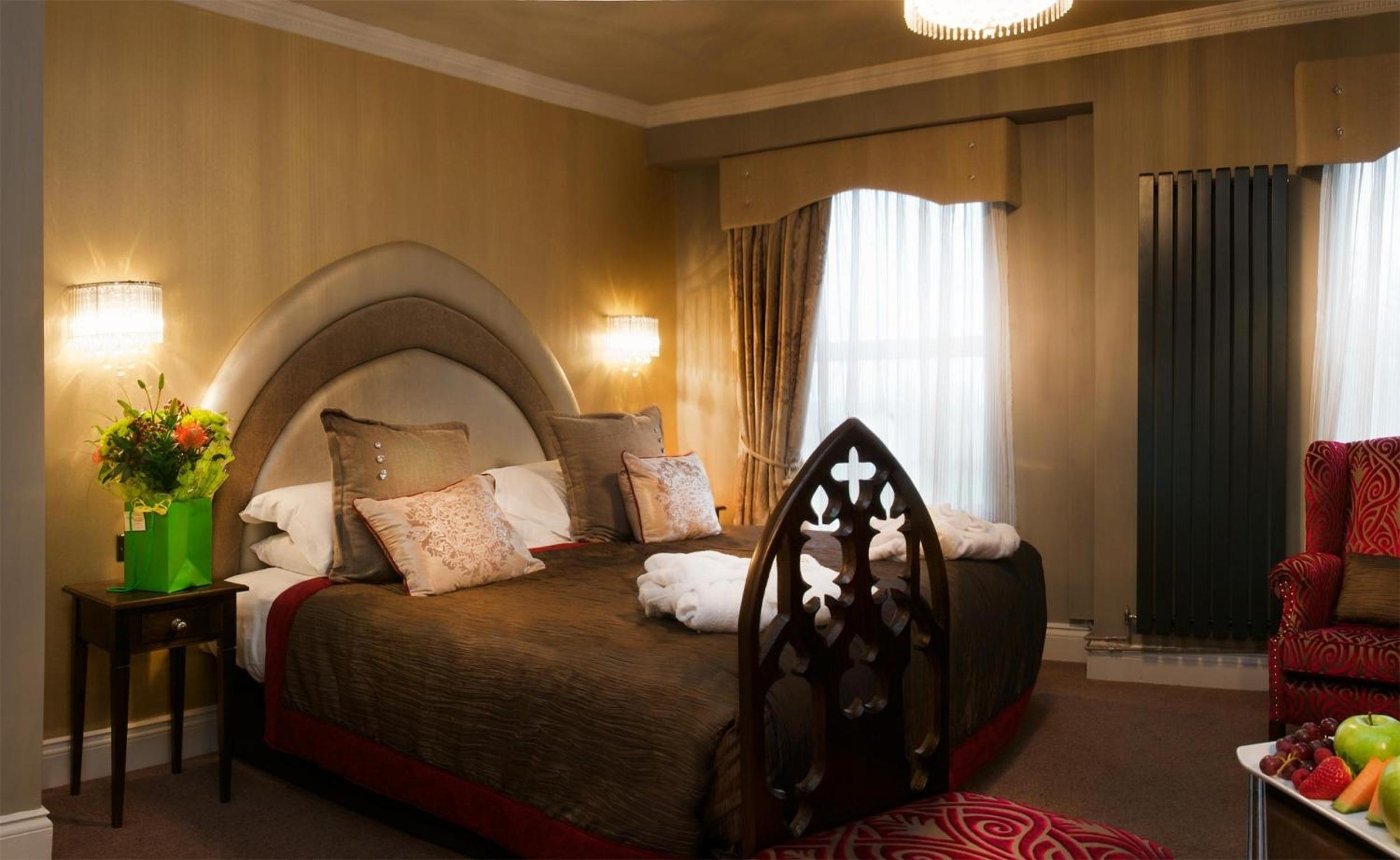 Hatherley Manor Hotel & Spa
