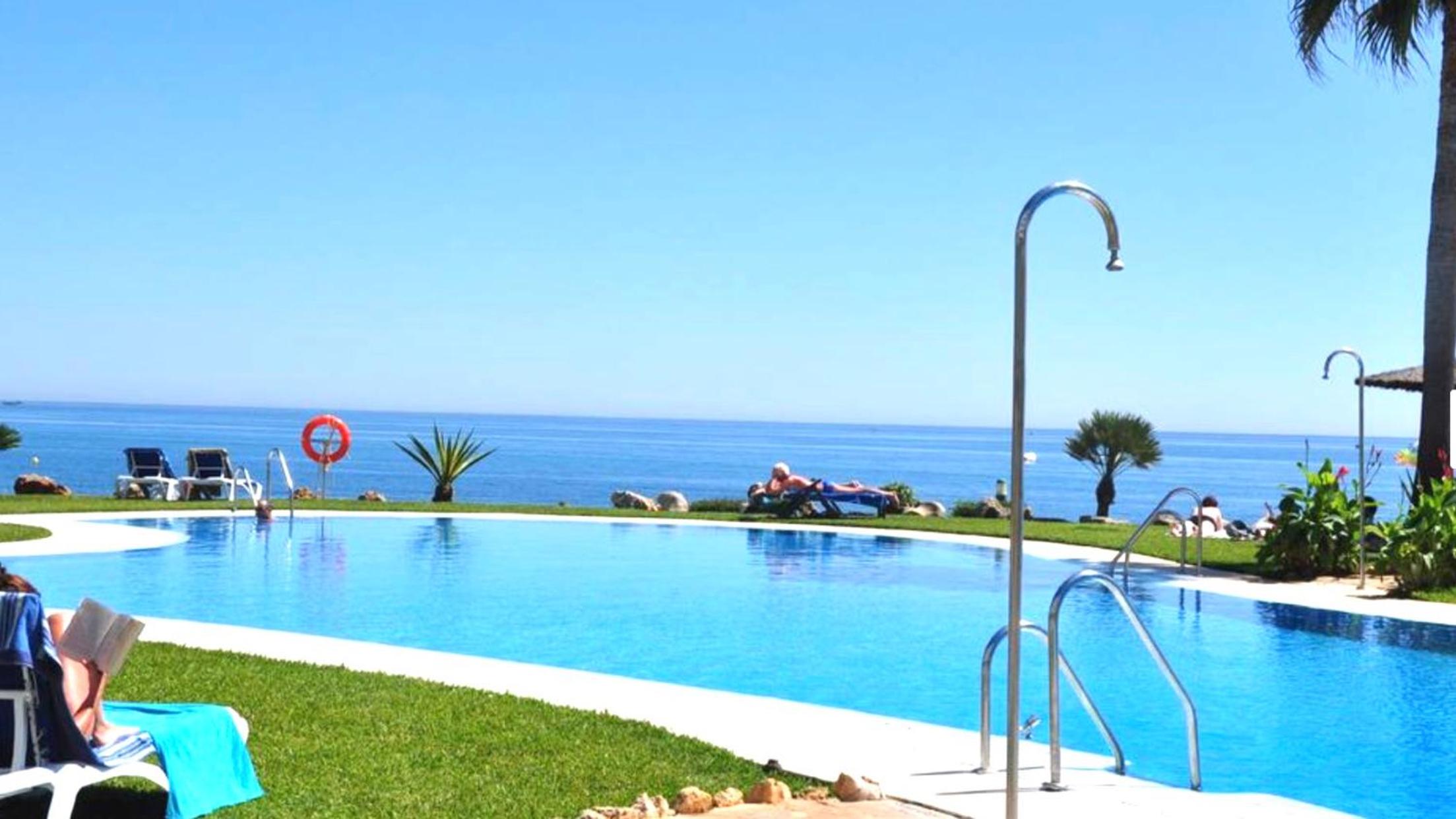 Mi Capricho 2B1 Beachfront Complex-Apartment Beachside With sea views photo 3