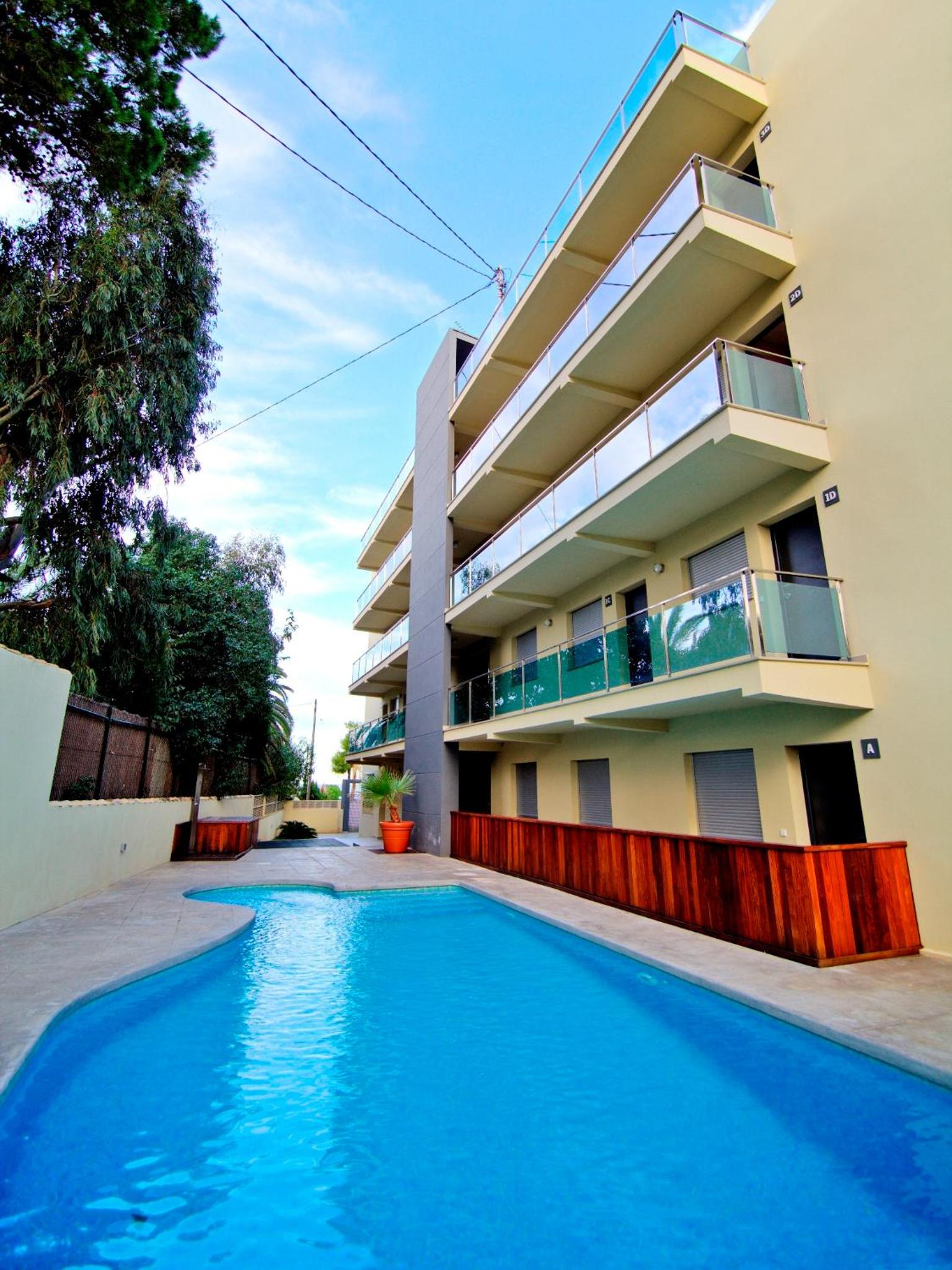 Apartamentos Bravosol VyB