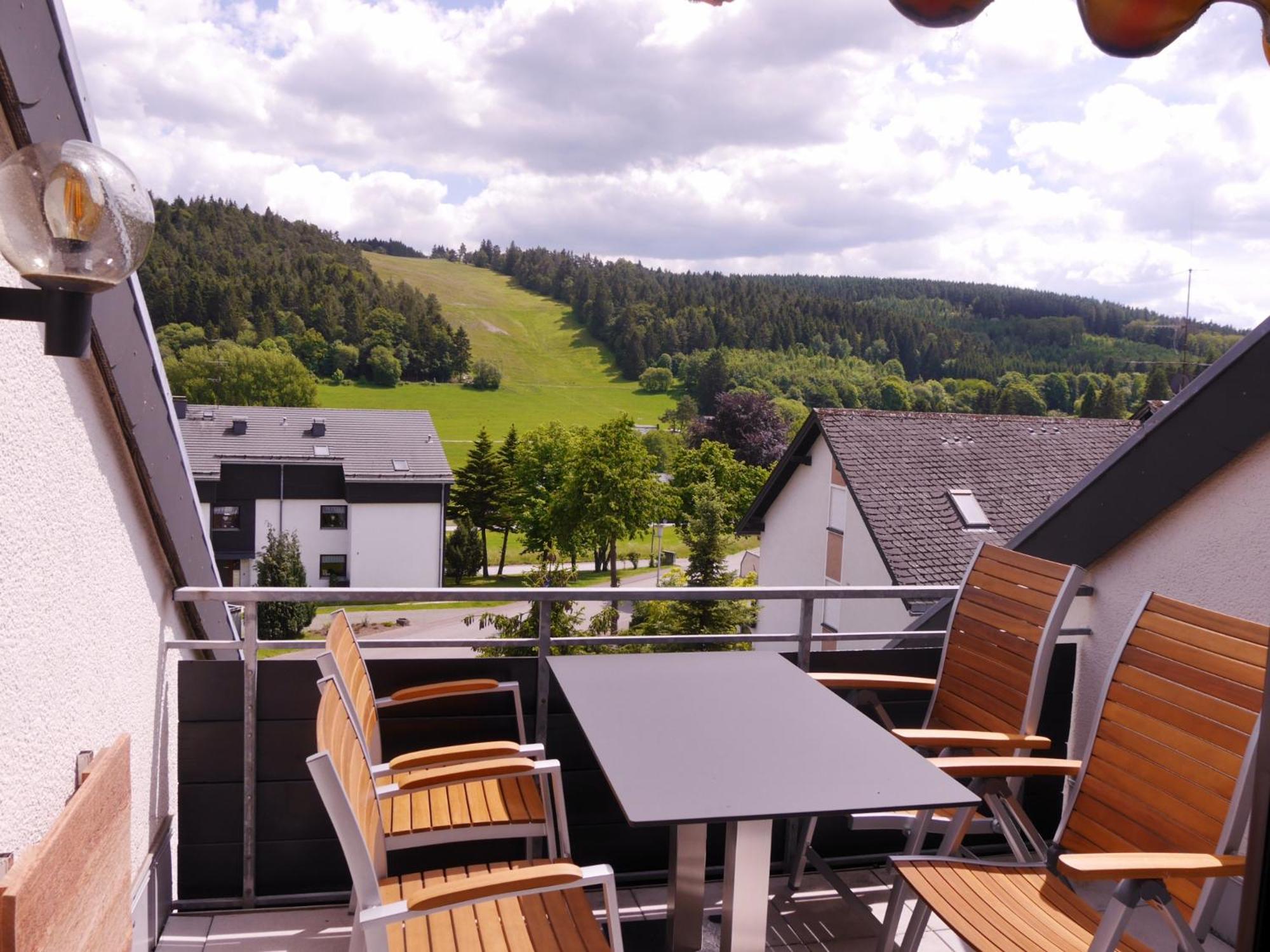 Komfort-Fewo "Blumes Bergfrieden" mit MeineCardPlus view 5