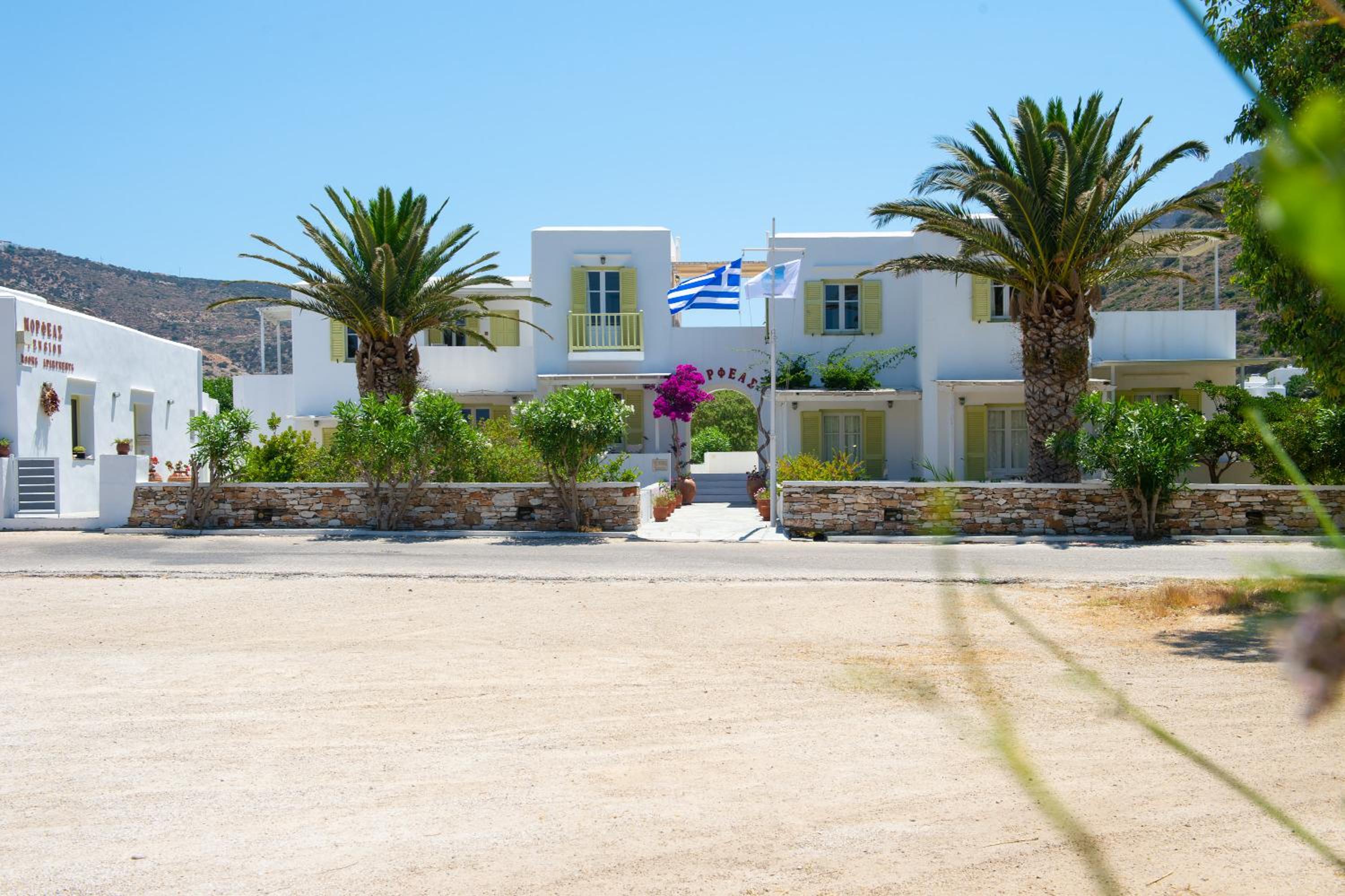 Hotel Morpheas Pension Rooms & Apartments - Image 1