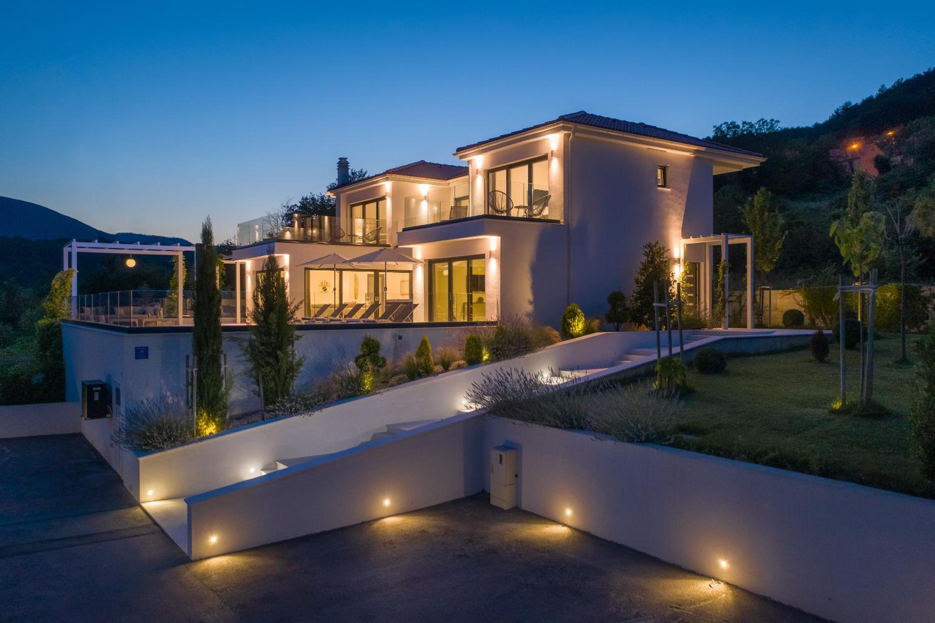 Villa Elegance view 5