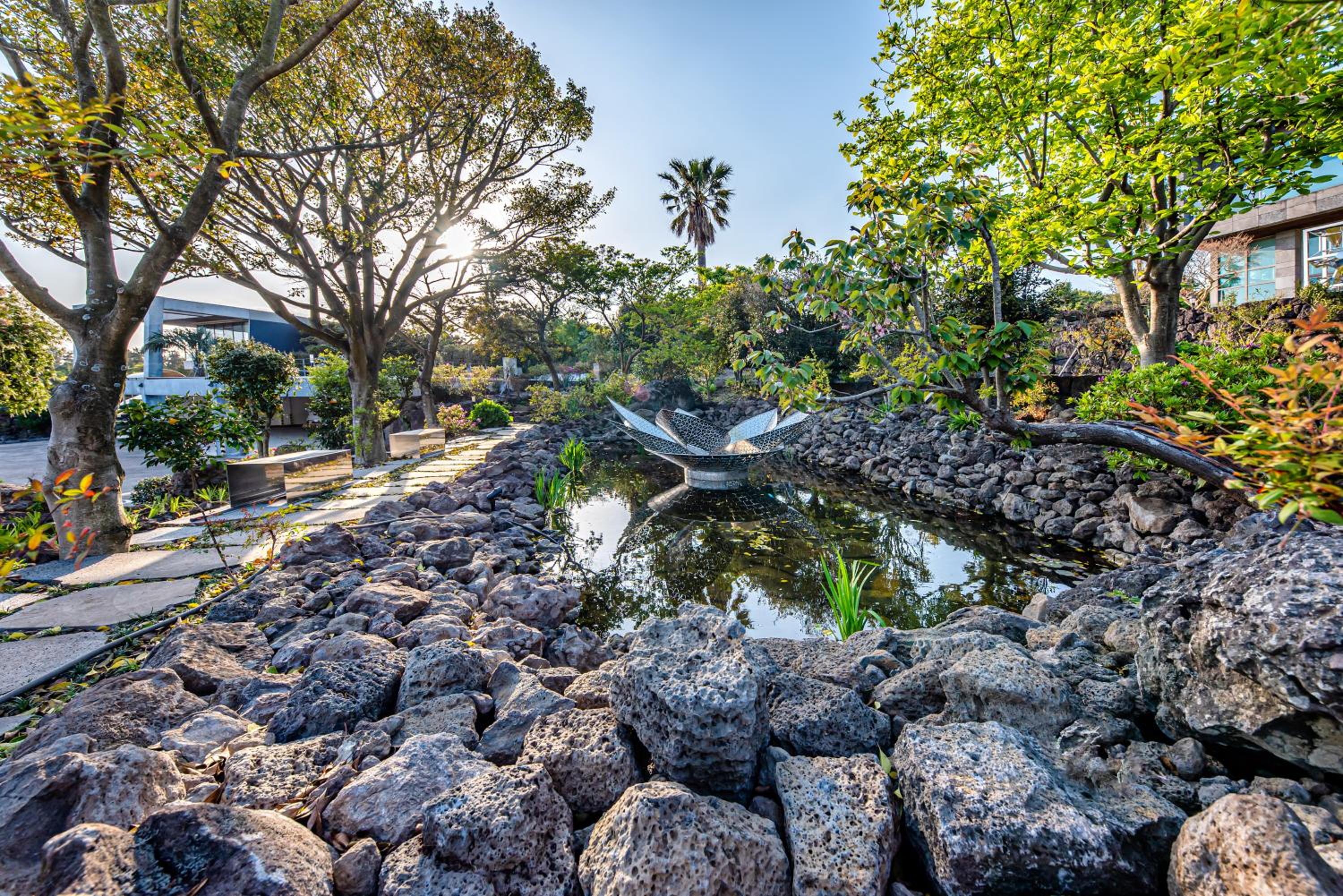 Jeju Bom stay & Art Gallery