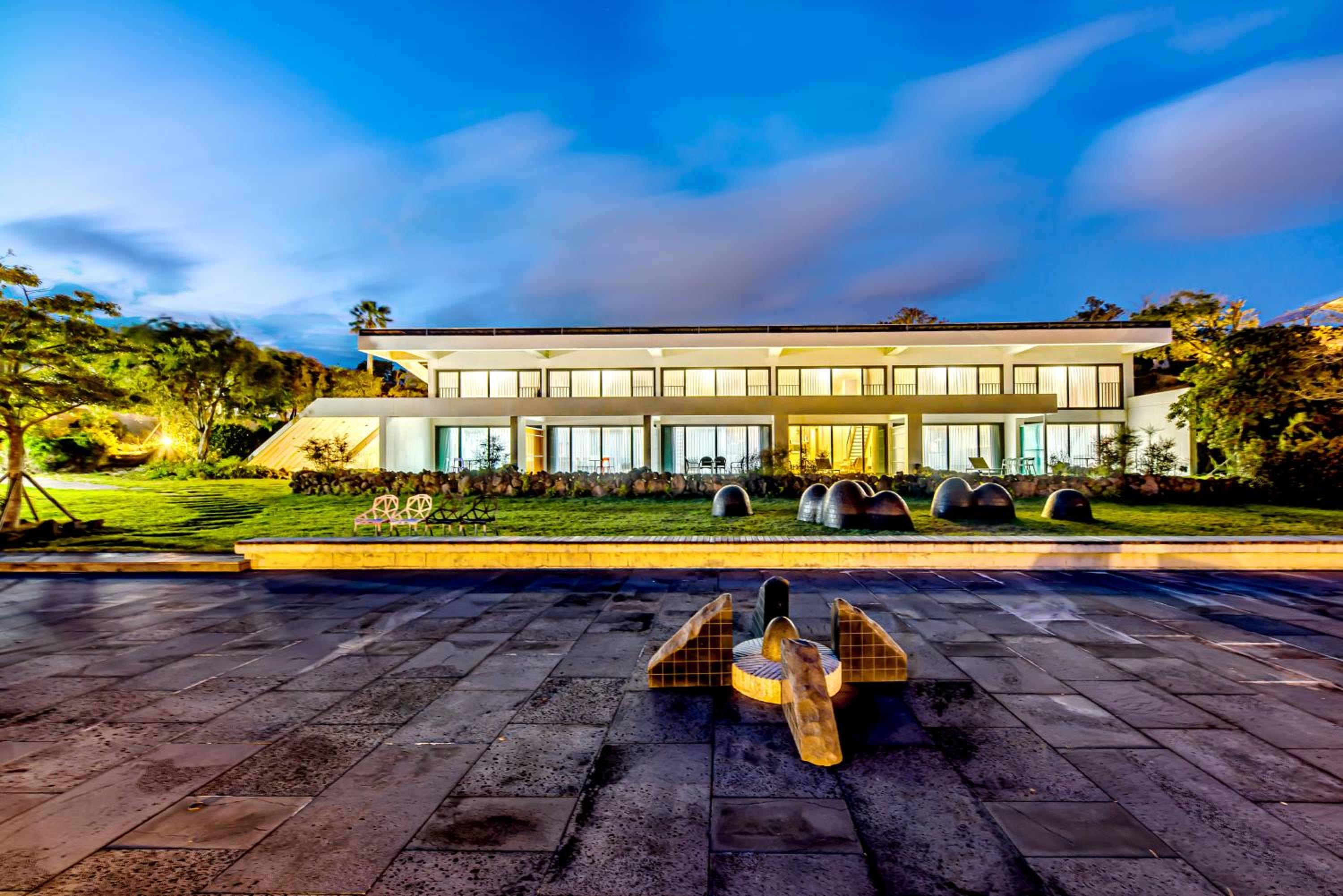 Jeju Bom stay & Art Gallery
