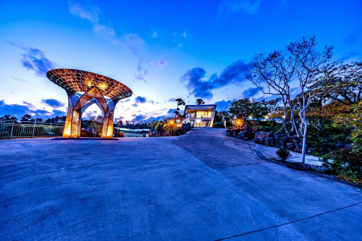 Jeju Bom stay & Art Gallery