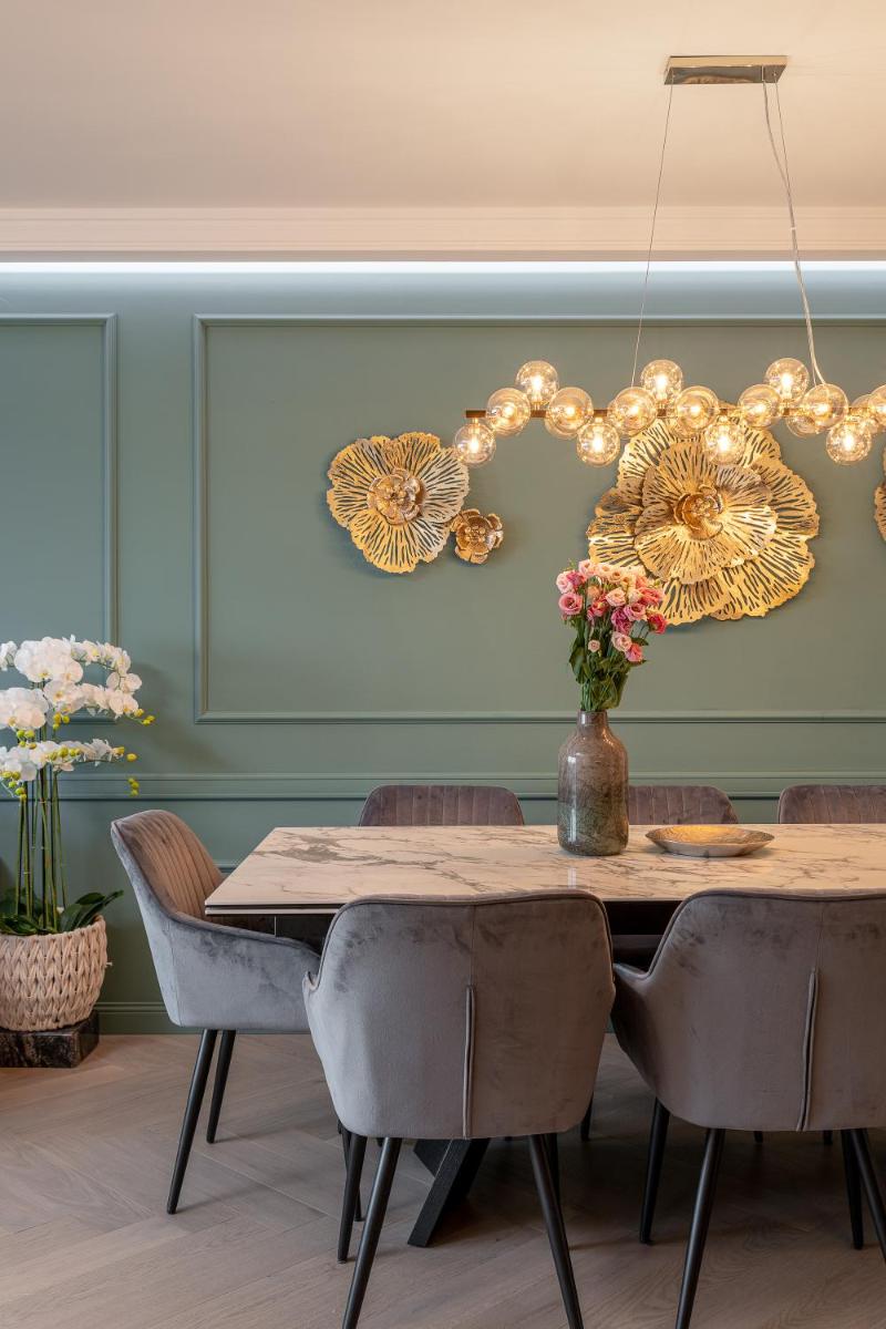 Insula Luxury Apartment