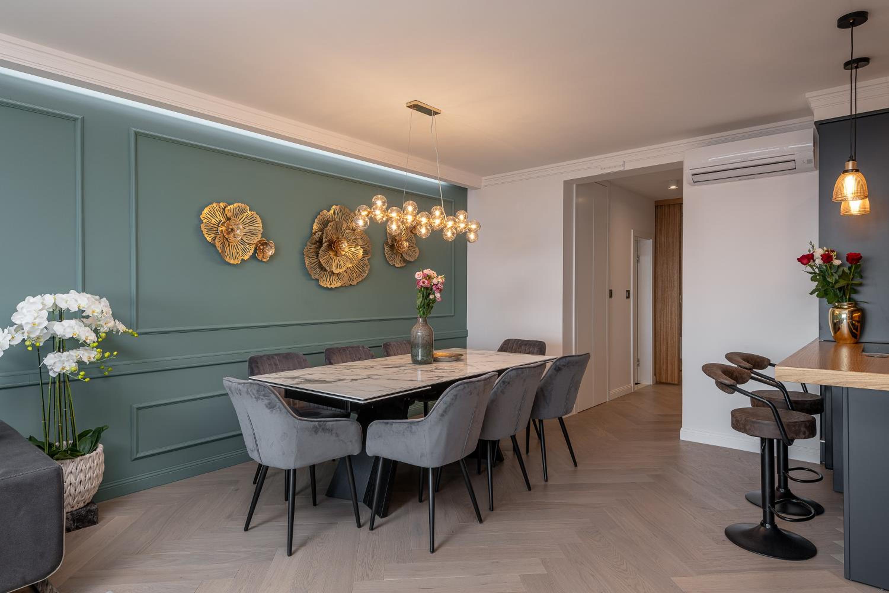 Insula Luxury Apartment