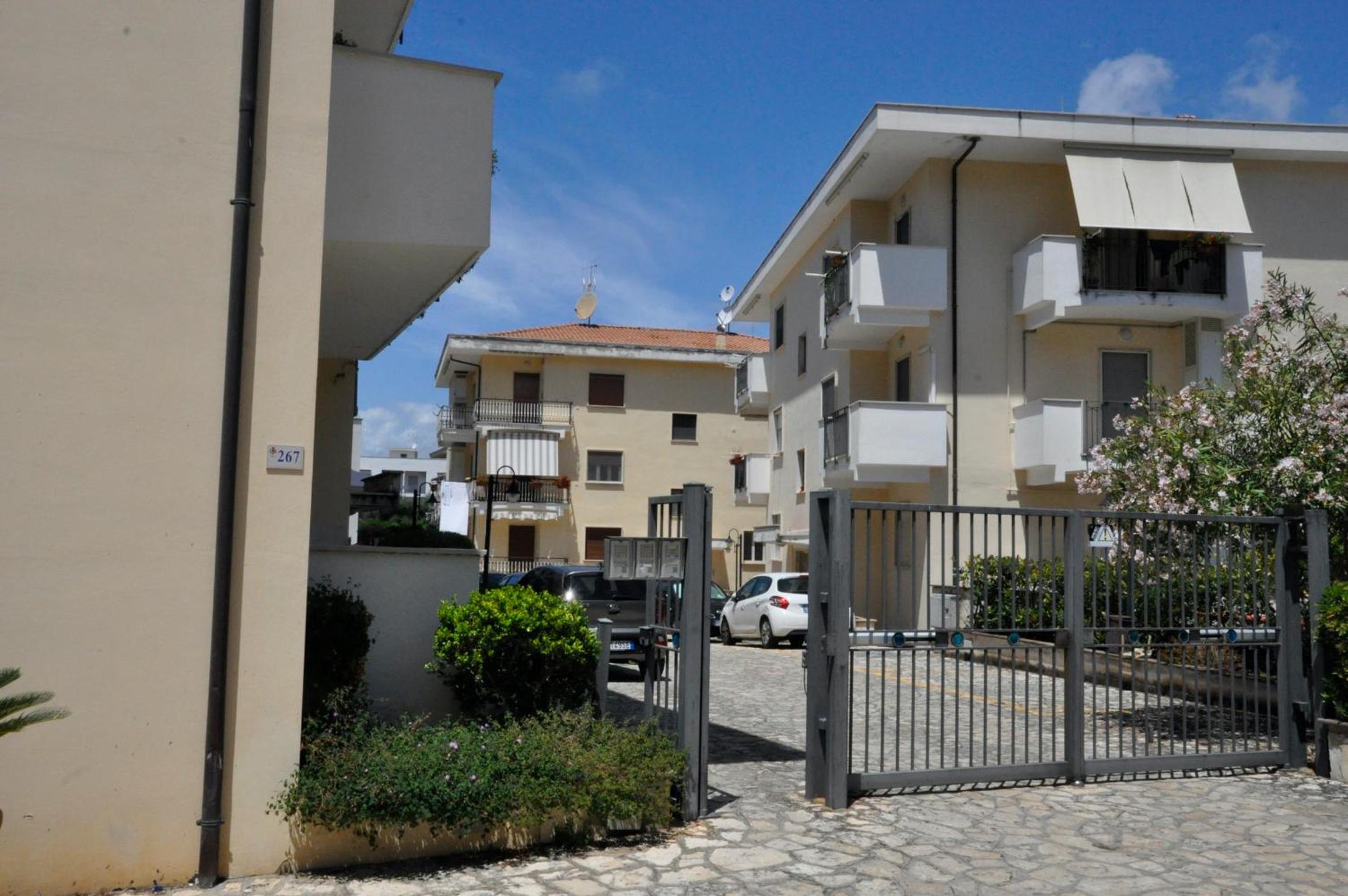 Central Holiday Home Sperlonga view 3