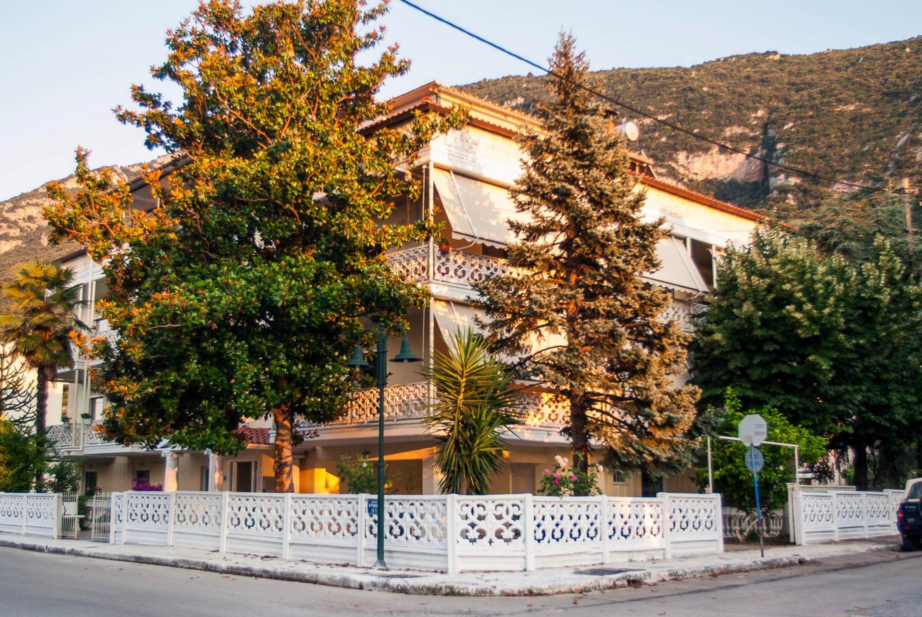 Ronzi Apartments view 2
